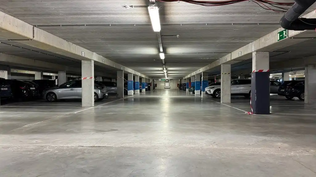 Standalone kantoorgebouw te huur langs R4 in Merelbeke-Melle foto 26