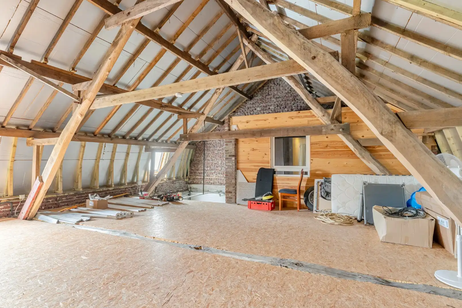 Vrijstaande, zeer verzorgde woning met aangrenzende, uitgeruste stalling/loods op een perceel van 72a14ca foto 28