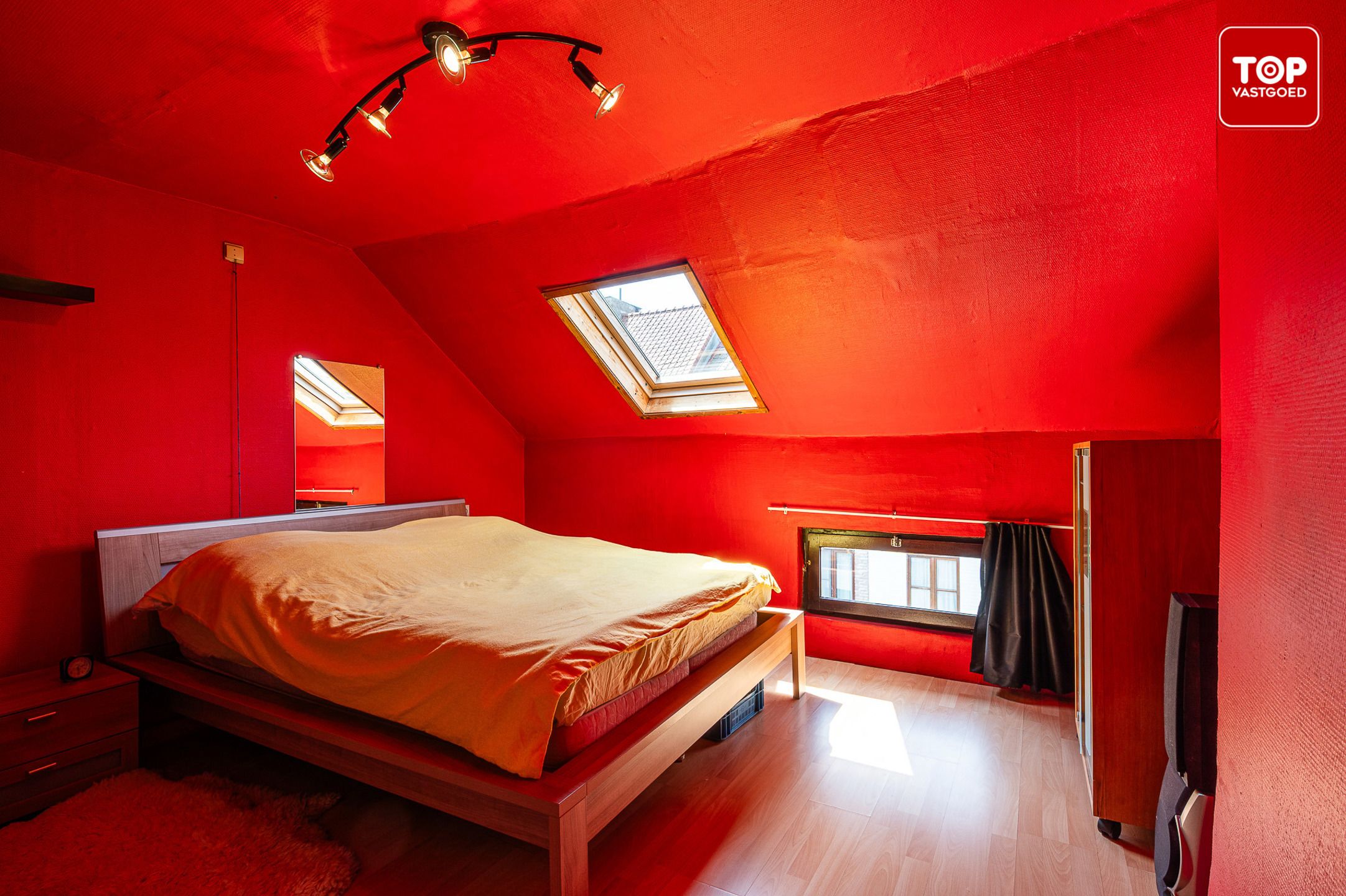 Gezinswoning vlakbij het historisch centrum. foto 21