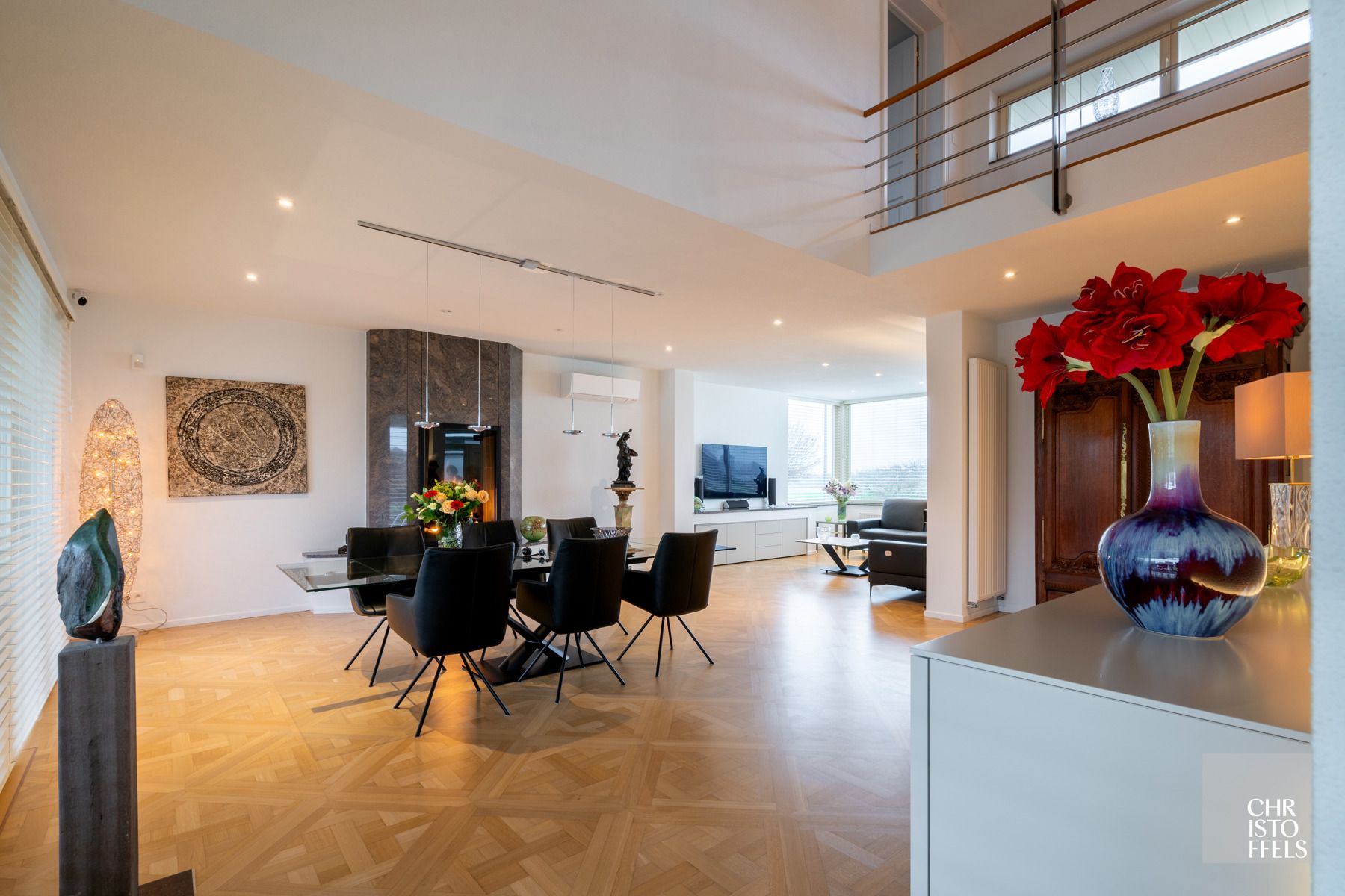 Exclusieve villa met verwarmd zwembad op een perceel van 2.295m²!  foto 27