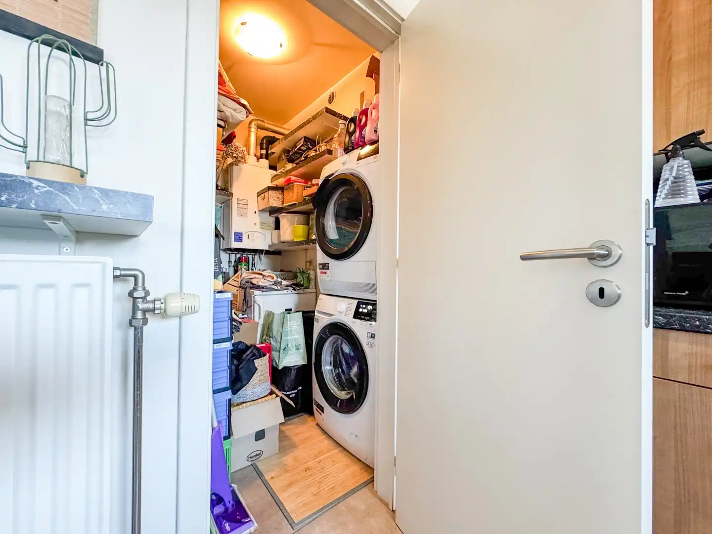 Lichtrijk appartement met garagebox aan het station van Aalter foto 9