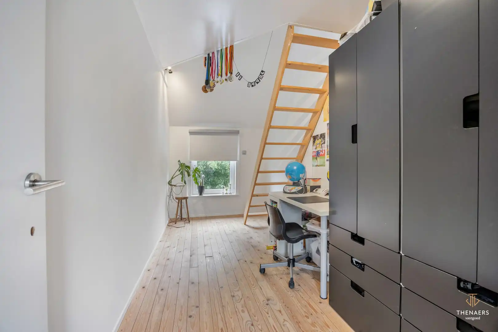 Karaktervolle hoevewoning met 279 m² woonoppervlakte en prachtige tuin op 18a45ca in Heks foto 30