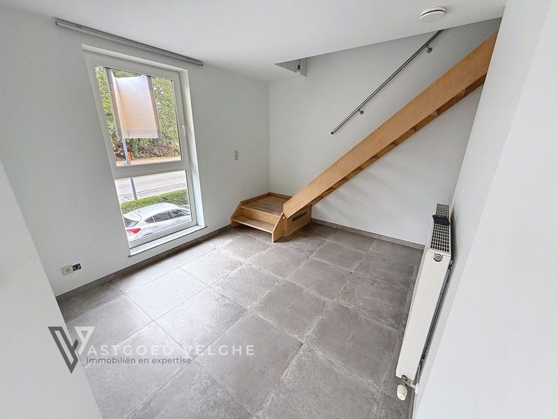 Goed gelegen duplex appartement met 3 slaapkamers, 2 terrassen en private tuin ! foto 16