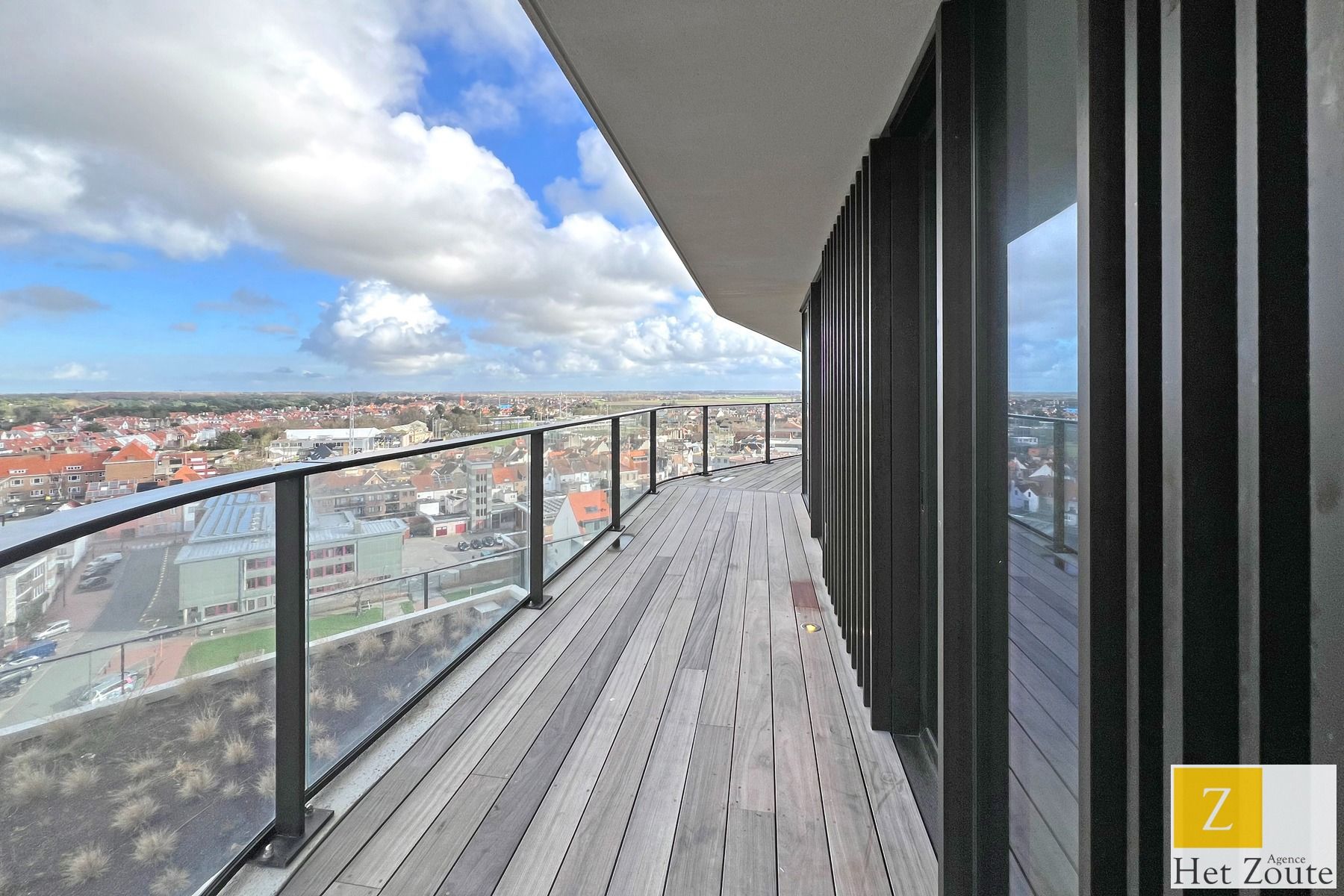 Luxueus appartement met weids uitzicht - The Tower Knokke foto 17