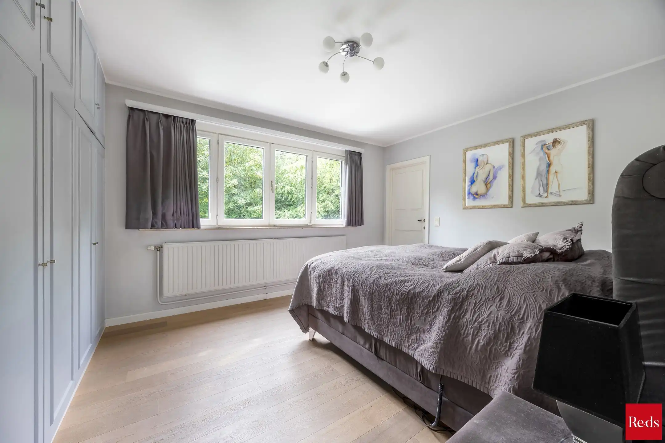 Instapklare villa met zwembad in groene omgeving foto 12