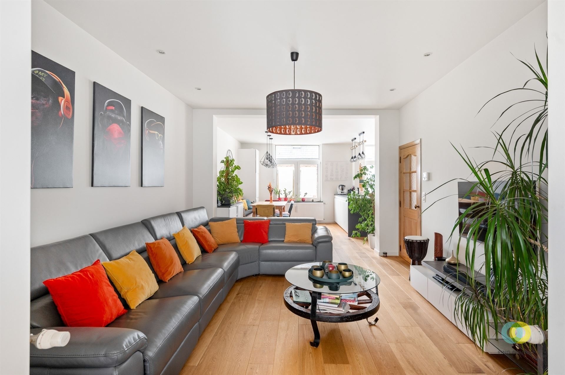 Ruime woning met mogelijkheid tot verkaveling foto 4
