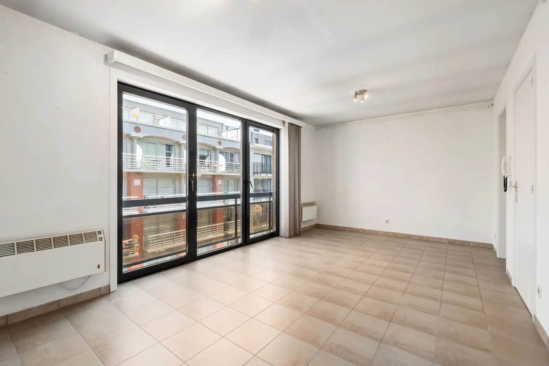 Duplex met 3 slaapkamers en zonnig terras op 100m van strand foto 3