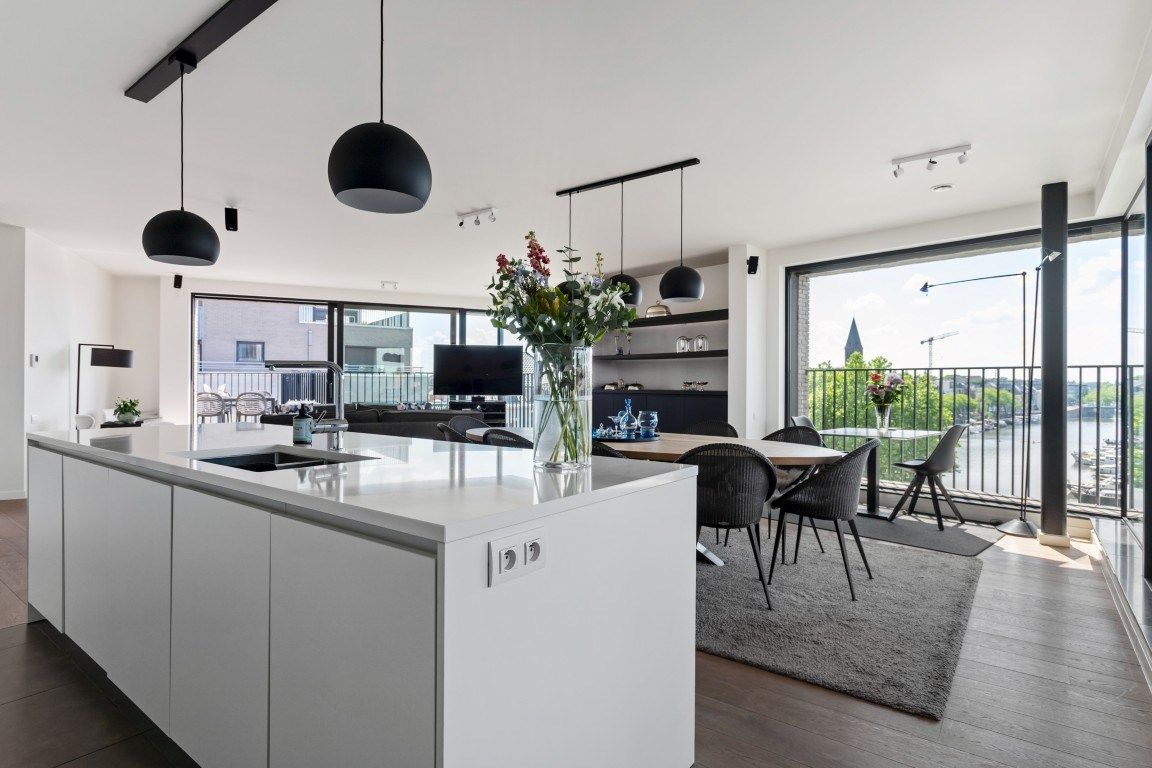 Mooi gelegen appartement langsheen het water met terrassen en parkeerplaats te Gent foto 10