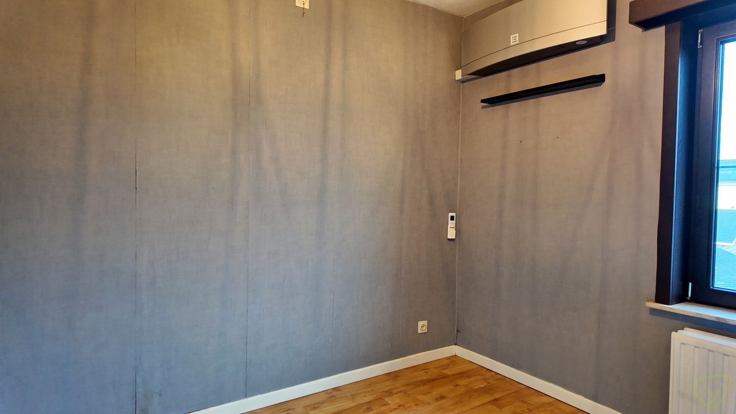 Rustig gelegen vrijstaande gezinswoning met ruime tuin in Eeklo! foto 27