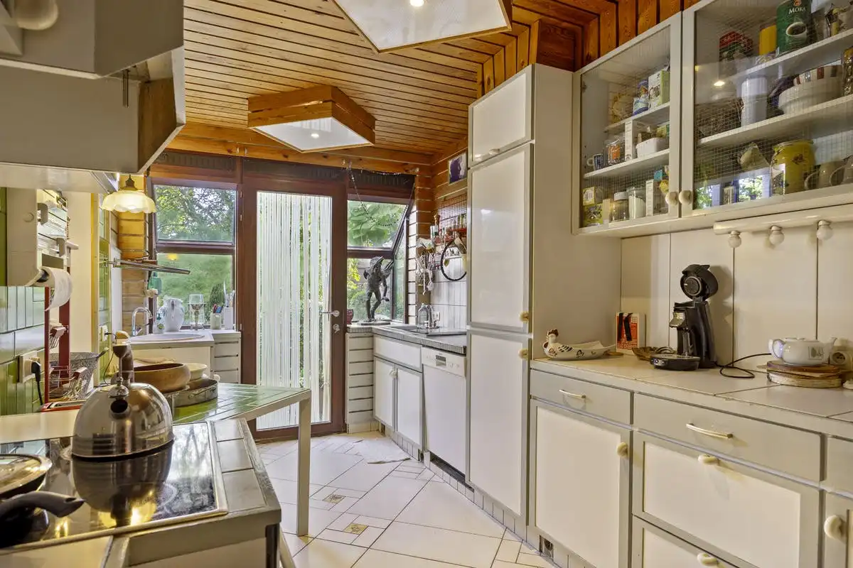 Charmant en ruim huis met 2 garageboxen in hartje Vilvoorde foto 13