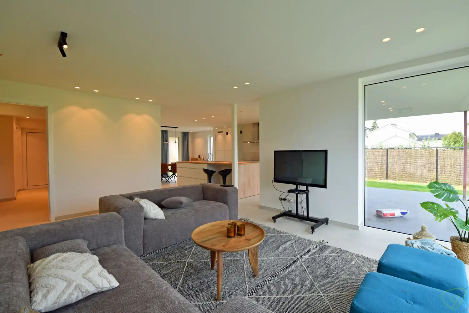 Prachtig gerenoveerde woning gelegen in de Witte Wijk met een luxeueze afwerking. foto 10