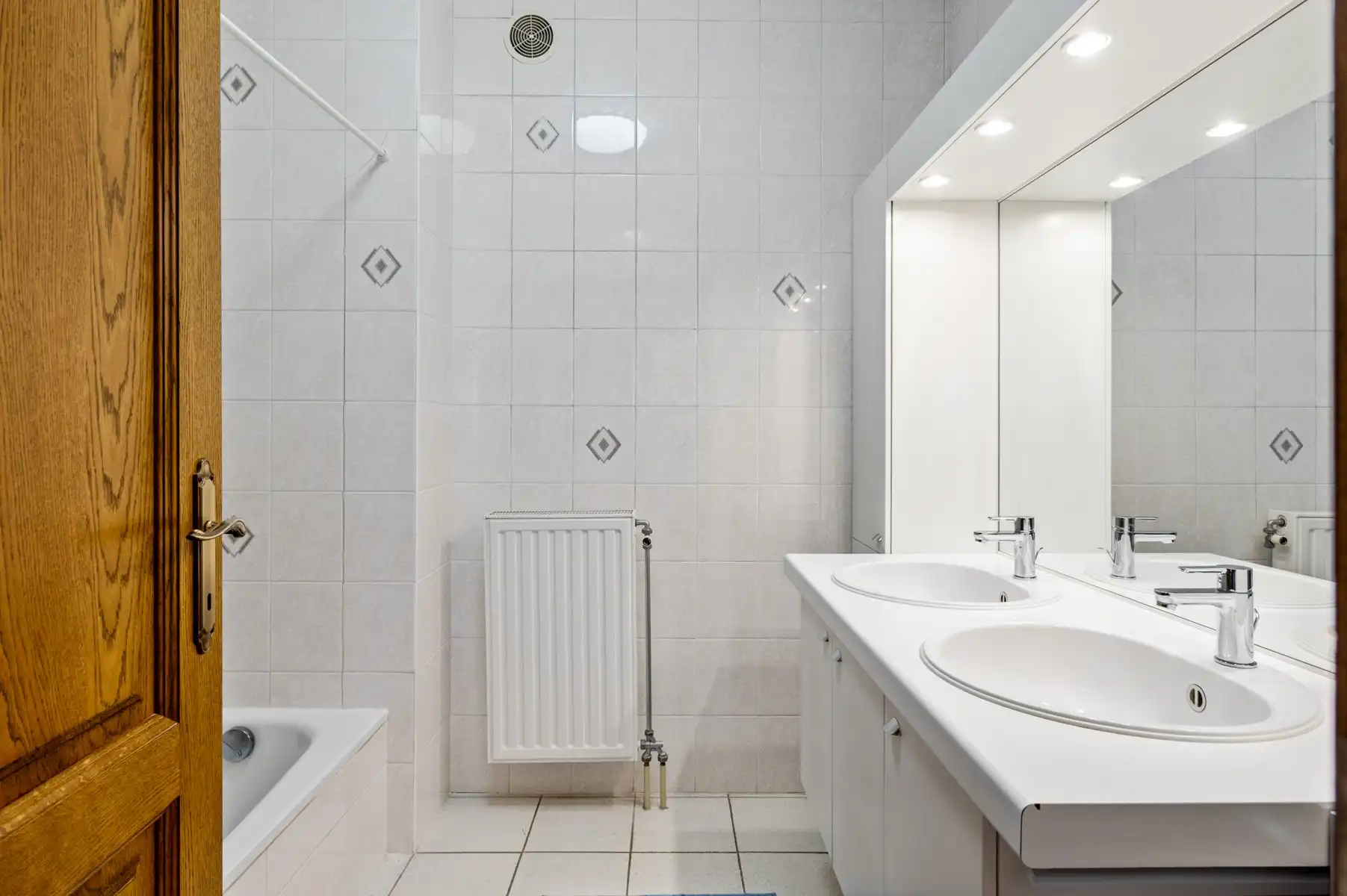 Goed gelegen 3-slaapkamerappartement op de 4de verdieping met 2 terrassen foto 13