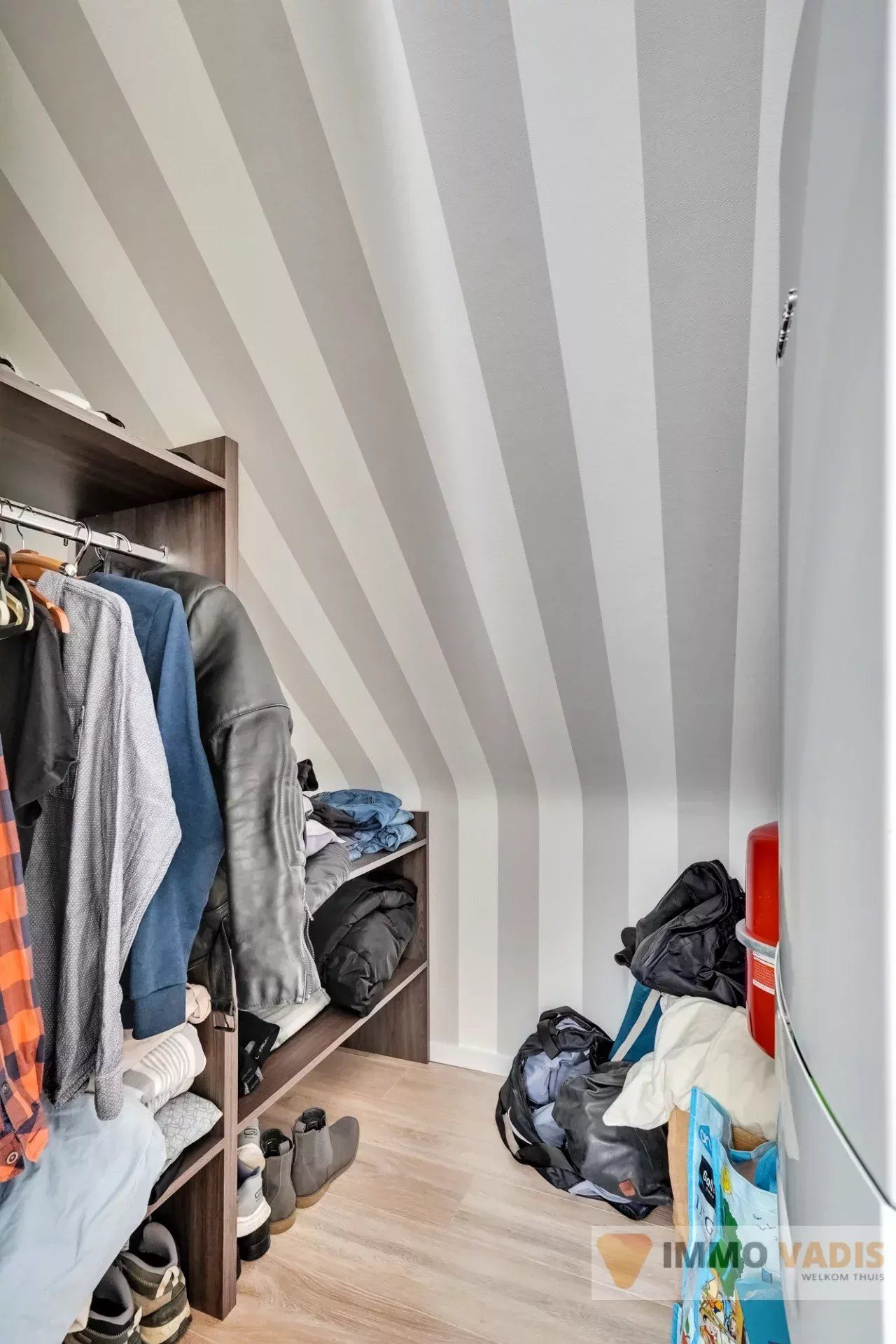 Charmant appartement in Riemst foto 21