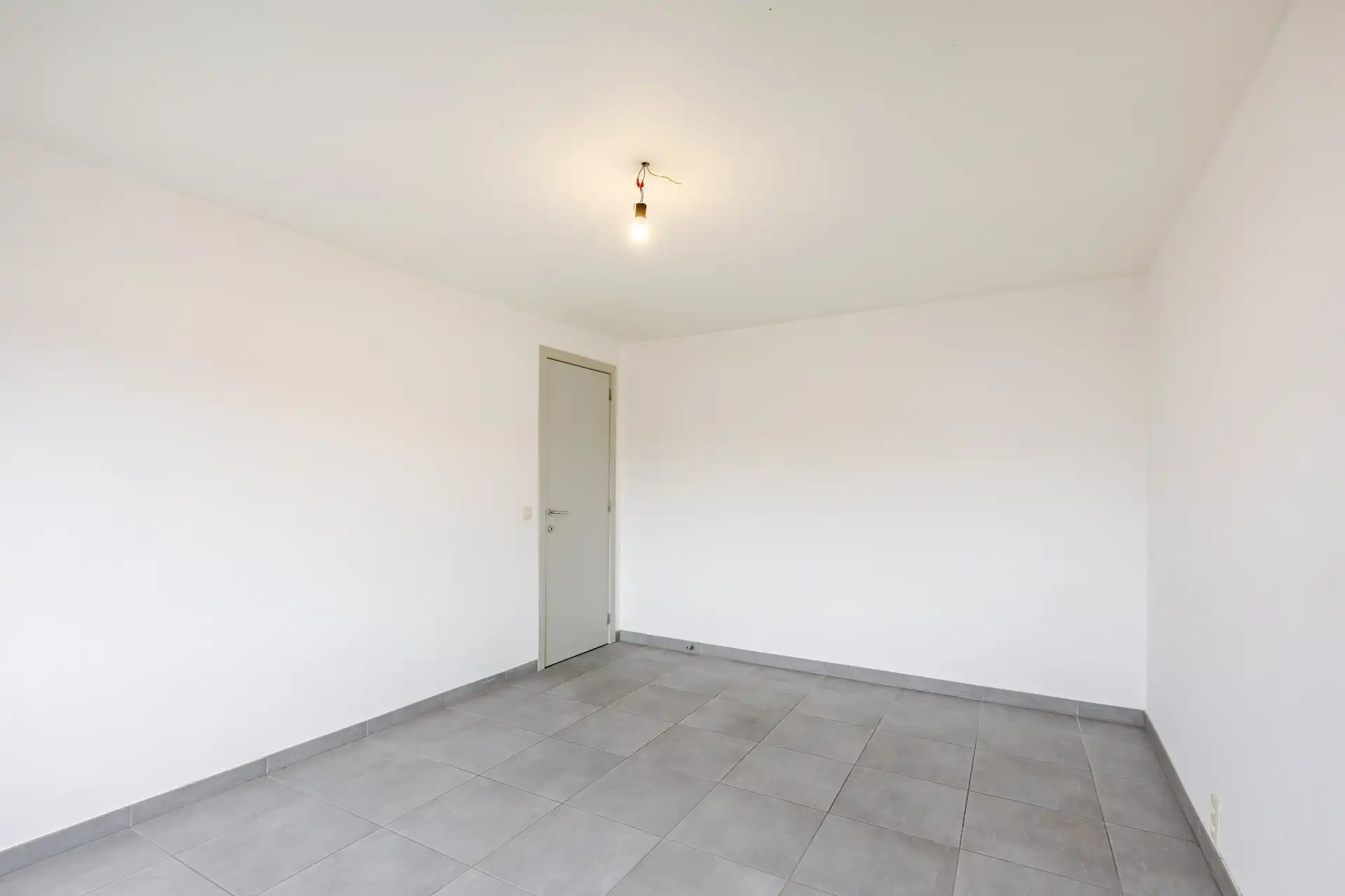 Ruim appartement met twee slaapkamers in het centrum van Aalst foto 9