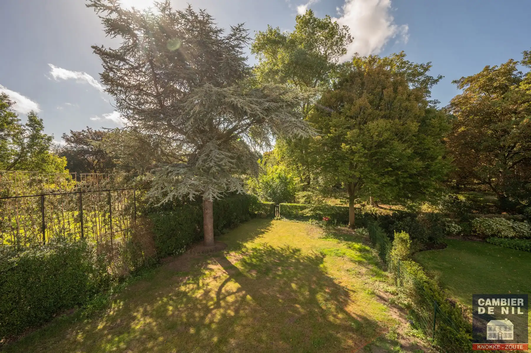 Gerenoveerde, ongemeubelde koppelvilla met zuidgerichte tuin palend aan de golf - Zoute foto 33