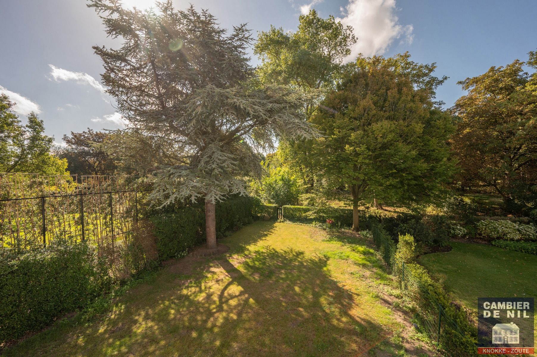Gerenoveerde, ongemeubelde koppelvilla mmet zuidgerichte tuin - Zoute foto 33