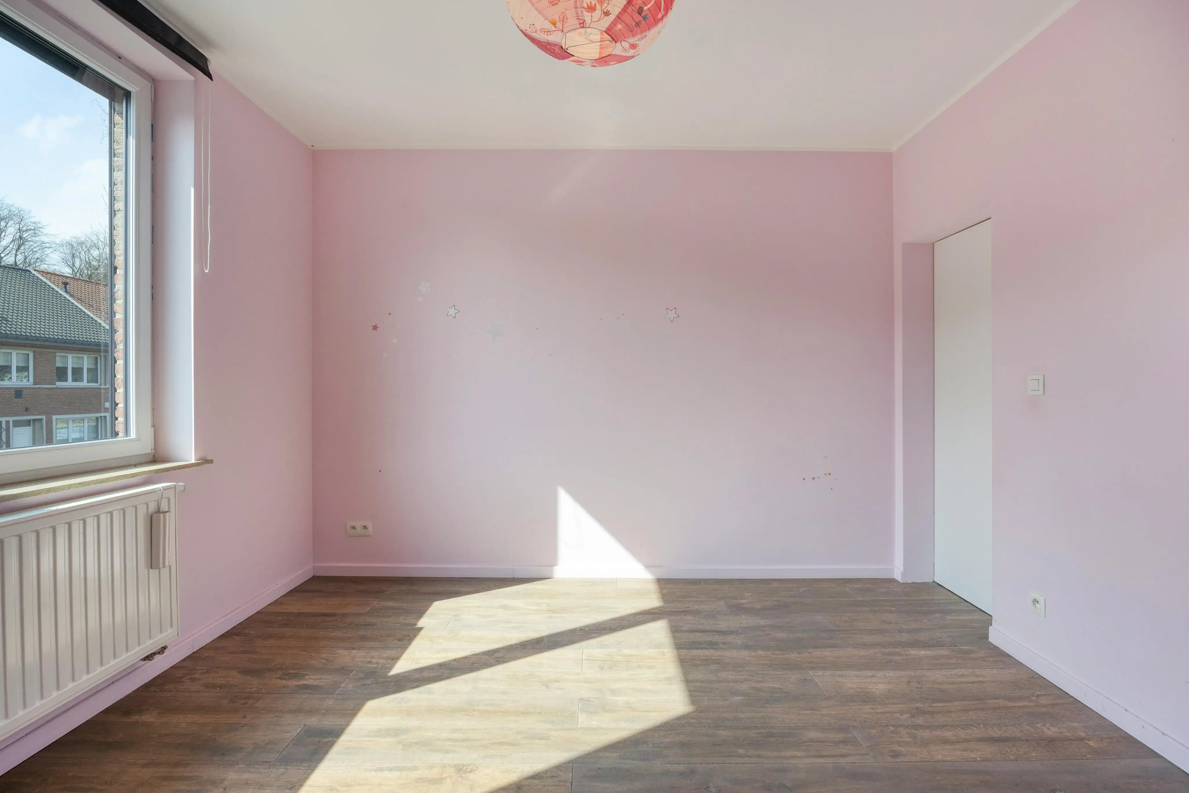 Driegevel huis met 4 slaapkamers, garage en tuin in Wemmel  foto 15