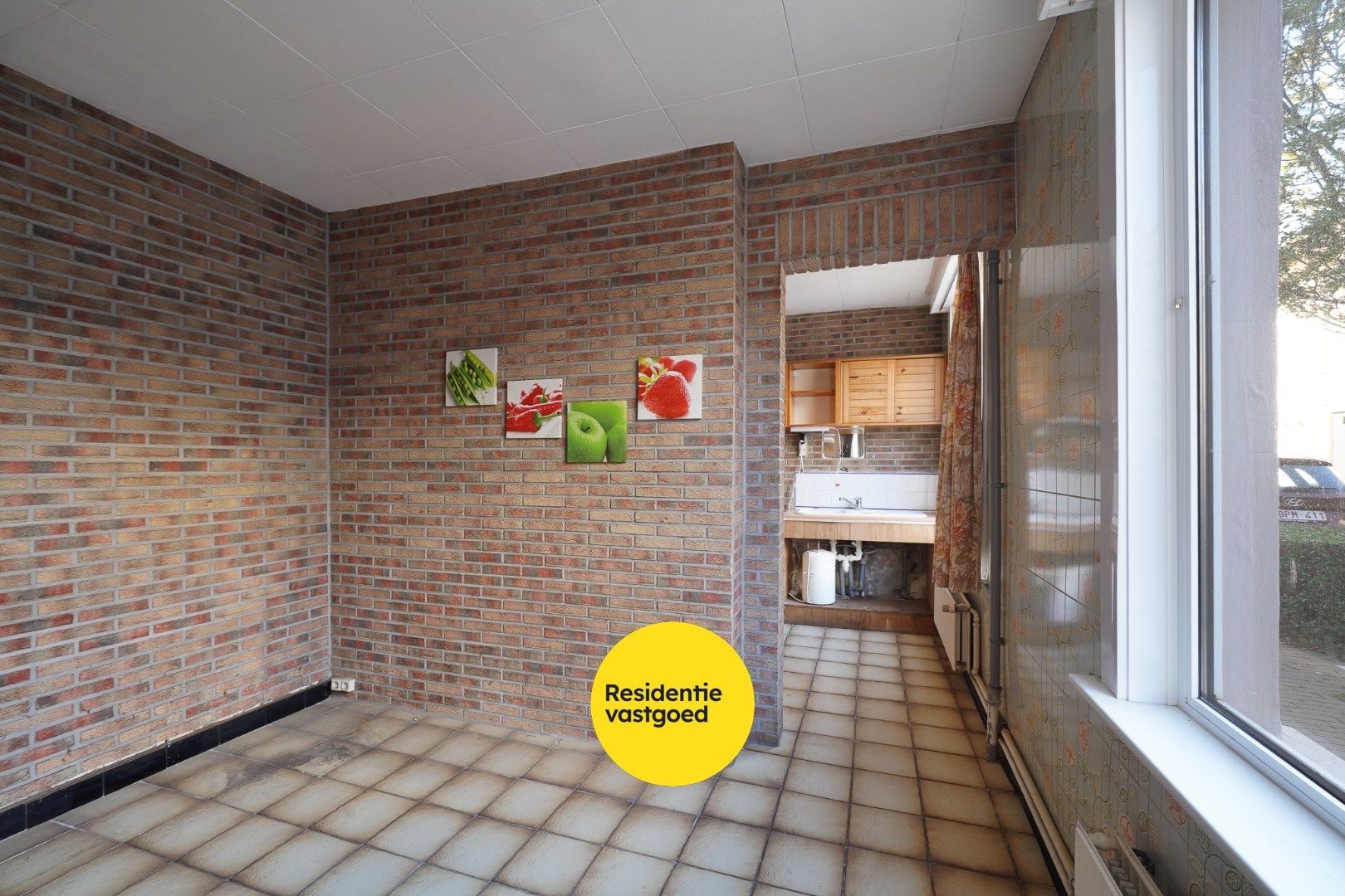 Te renoveren hoekwoning met 7 slaapkamers te Mariakerke (Oostende) foto 3