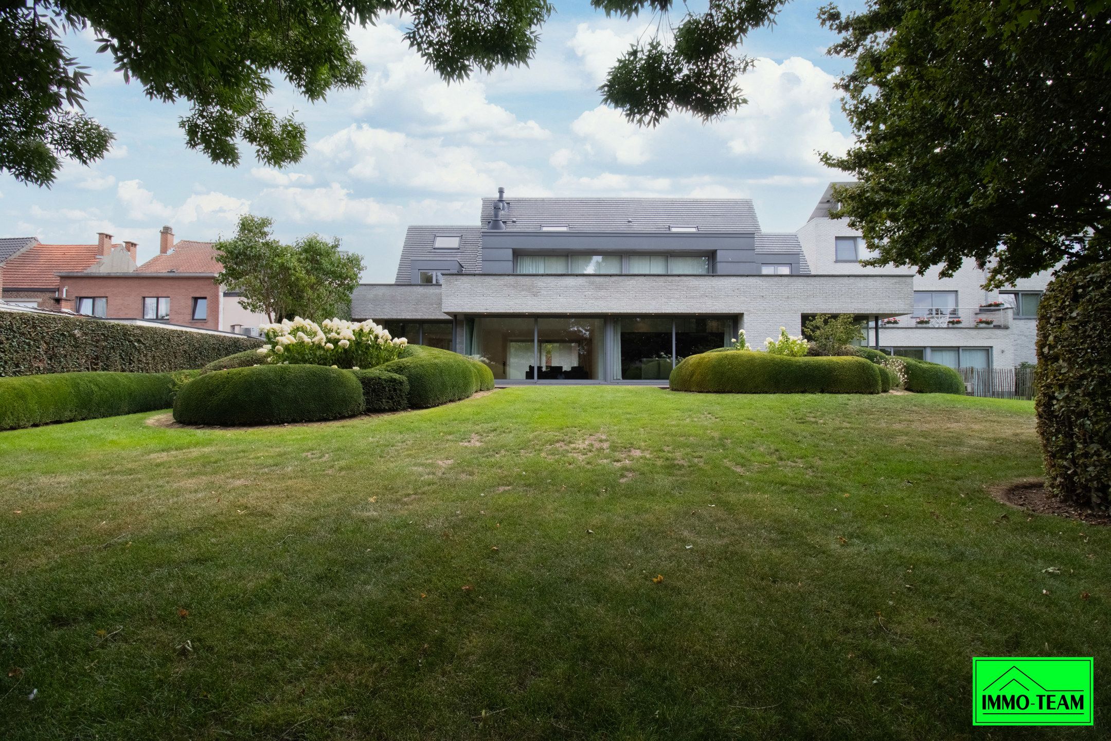 UNIEKE LUXEWONING MET PRAKTIJK OF KANGOEROEWONING. foto 2