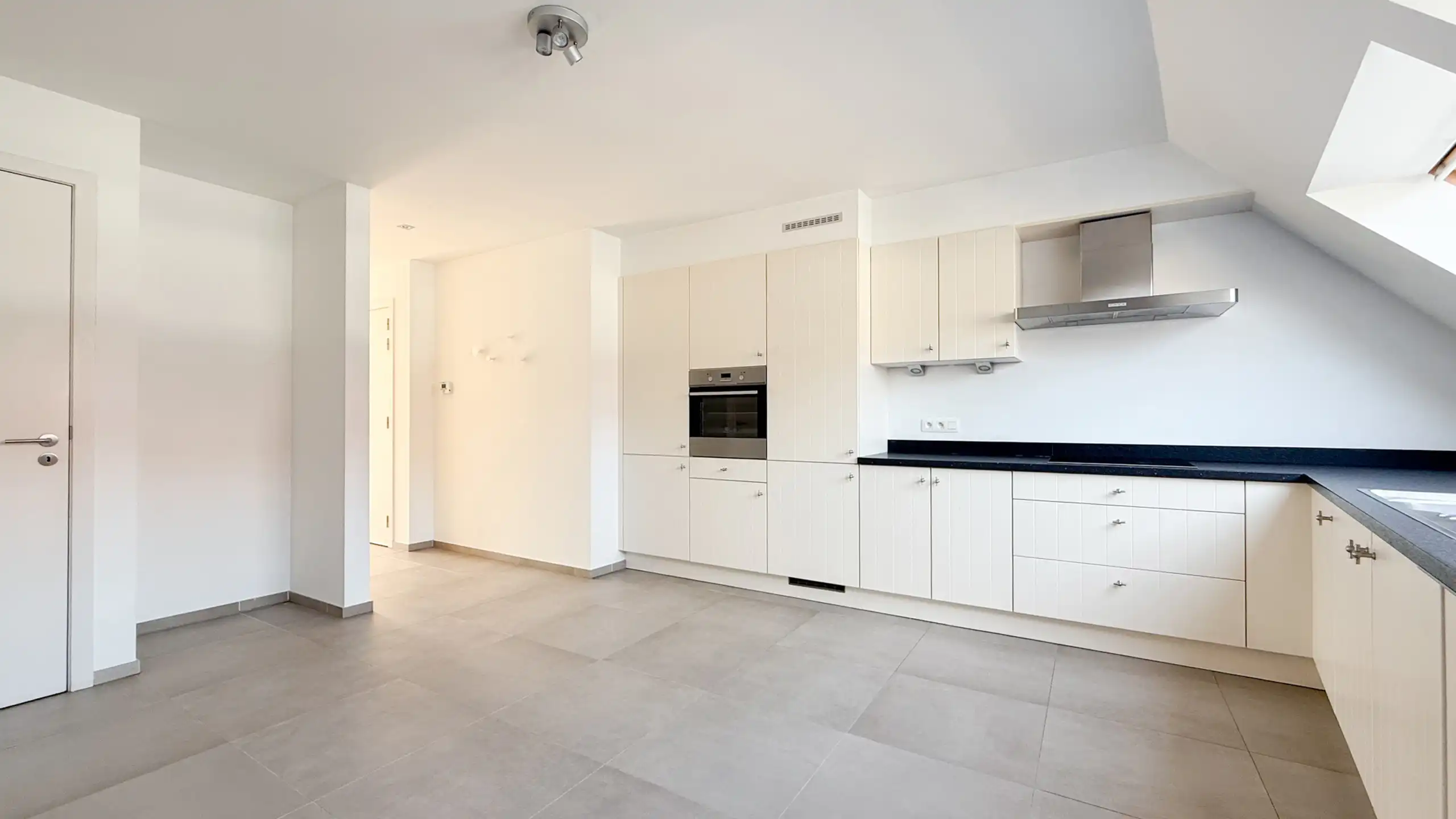 Licht en modern duplexappartement met zuidgericht terras... foto 13