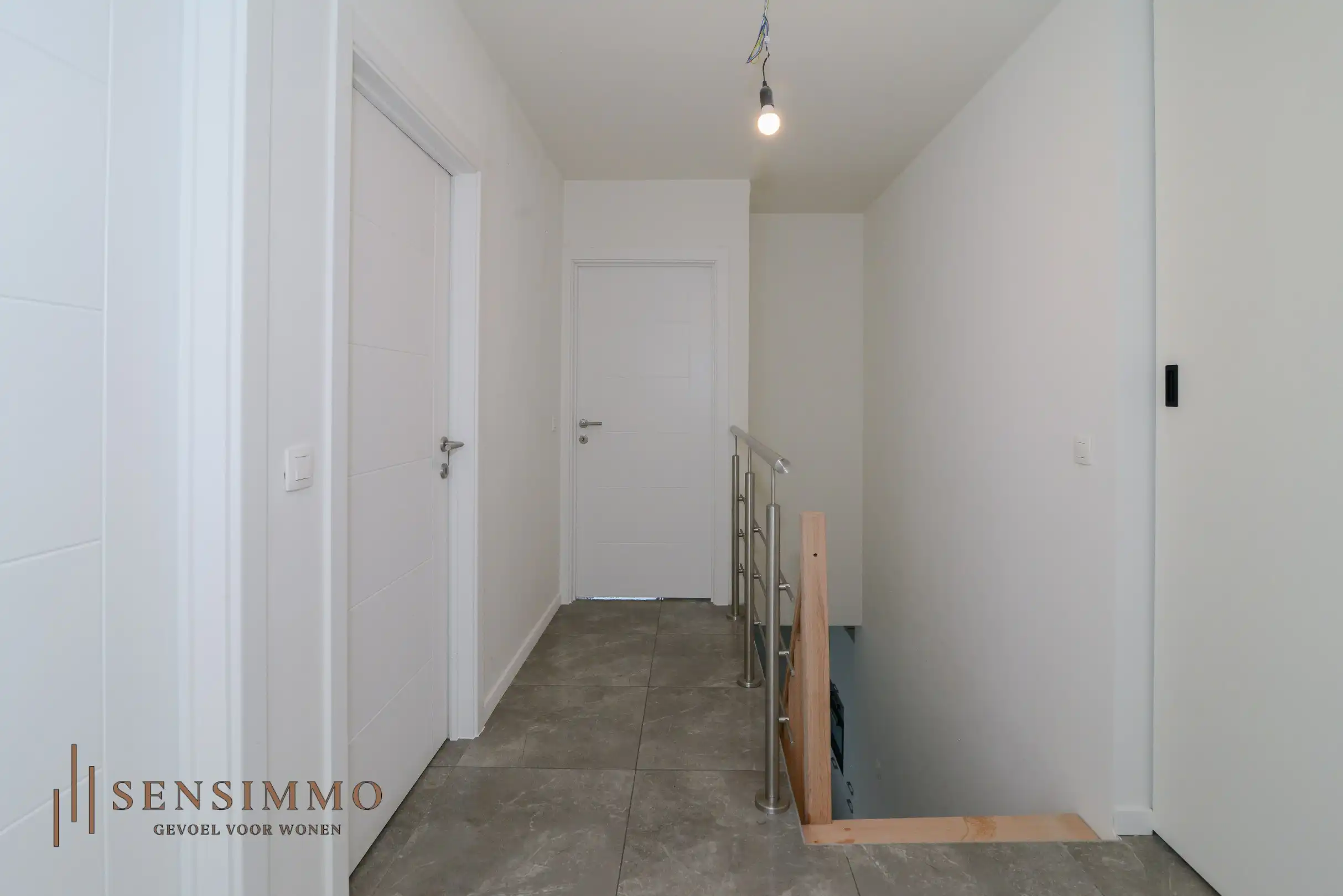 Nieuwbouw duplex met 3 slaapkamers, terras en parking foto 10