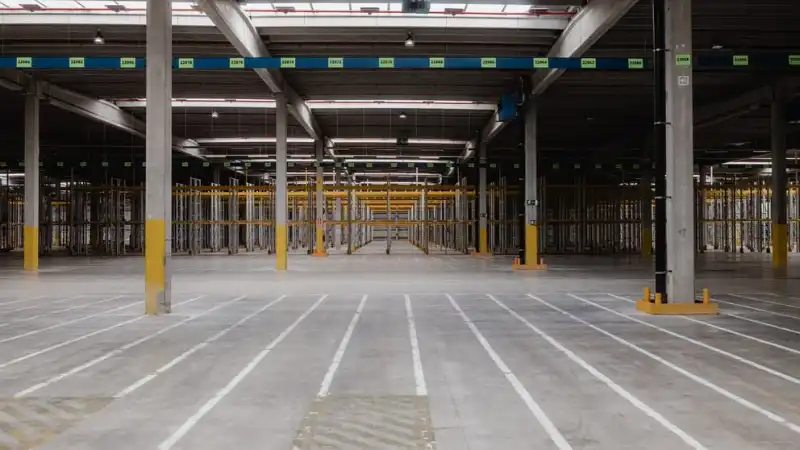 Bâtiment logistique à louer foto 6