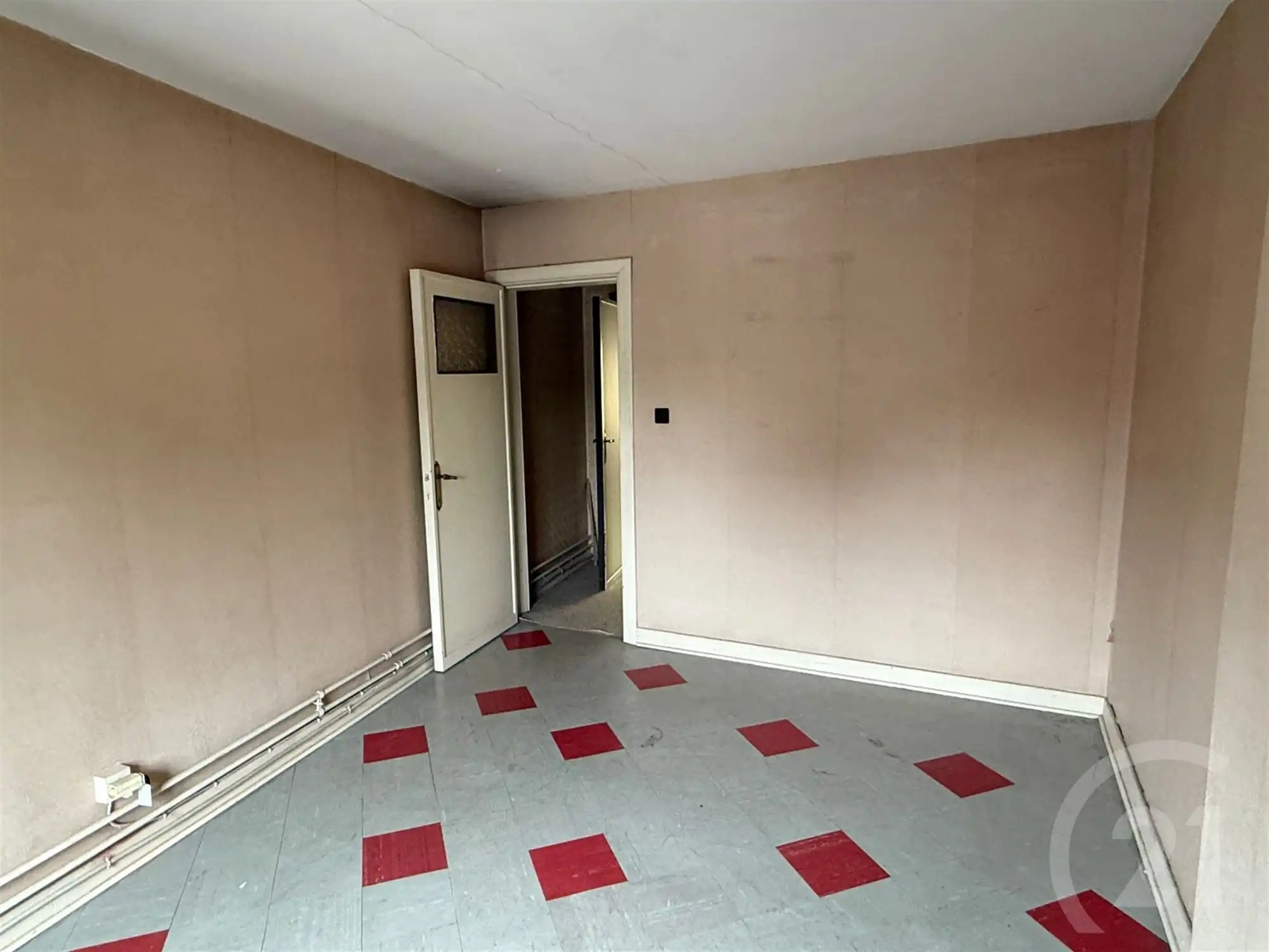 Te renoveren handelspand in het centrum van Tremelo! foto 33