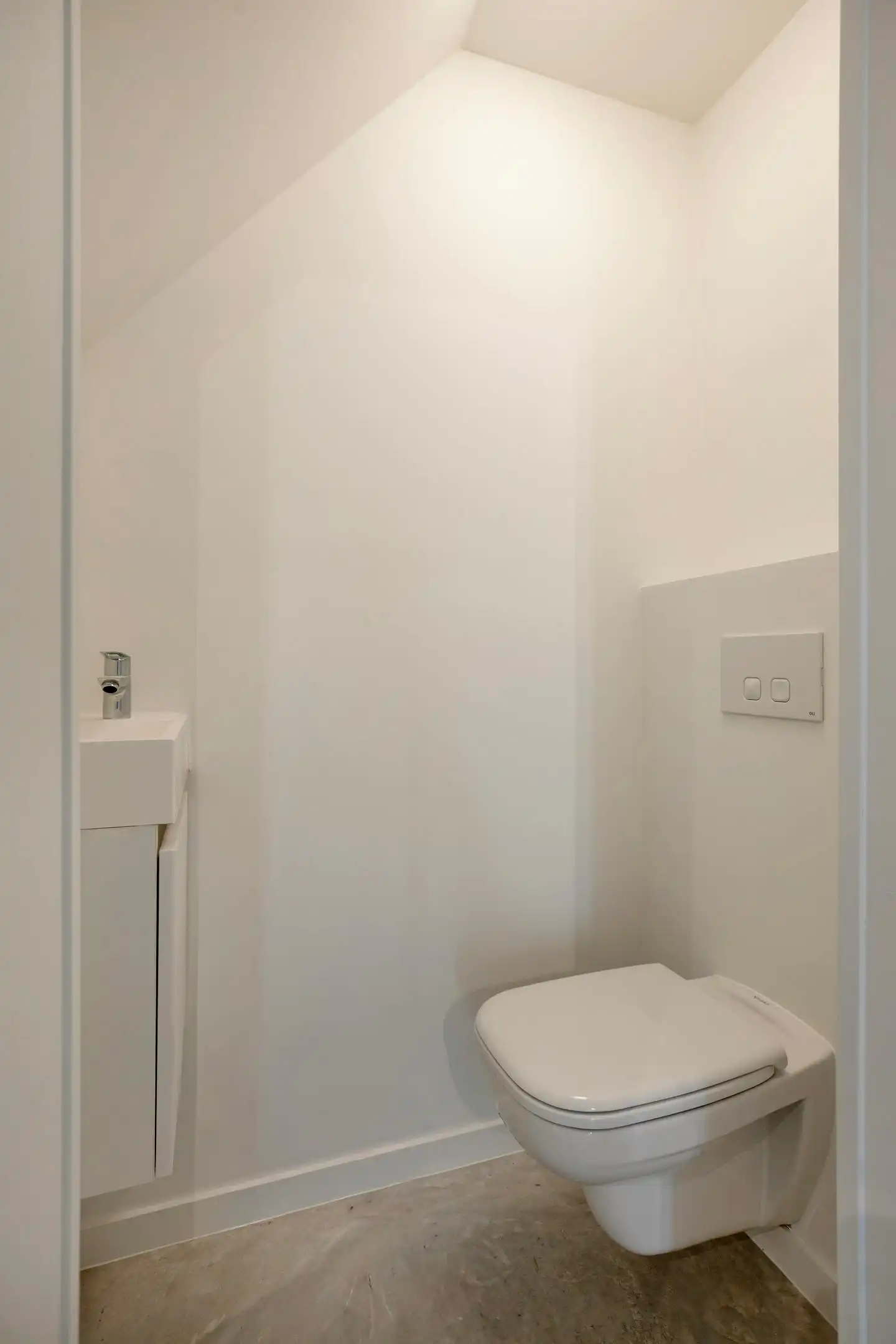 Modern, energiezuinig en instapklaar huis te koop in Poperinge foto 32