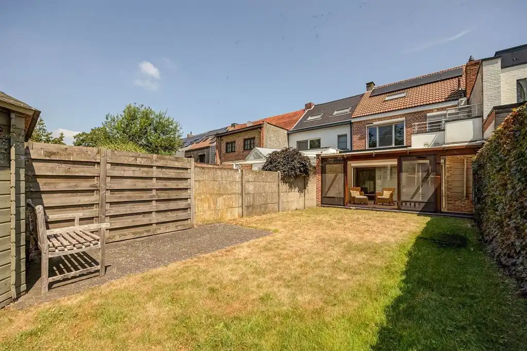 Instapklare woning vlakbij het centrum van Schoten foto 6