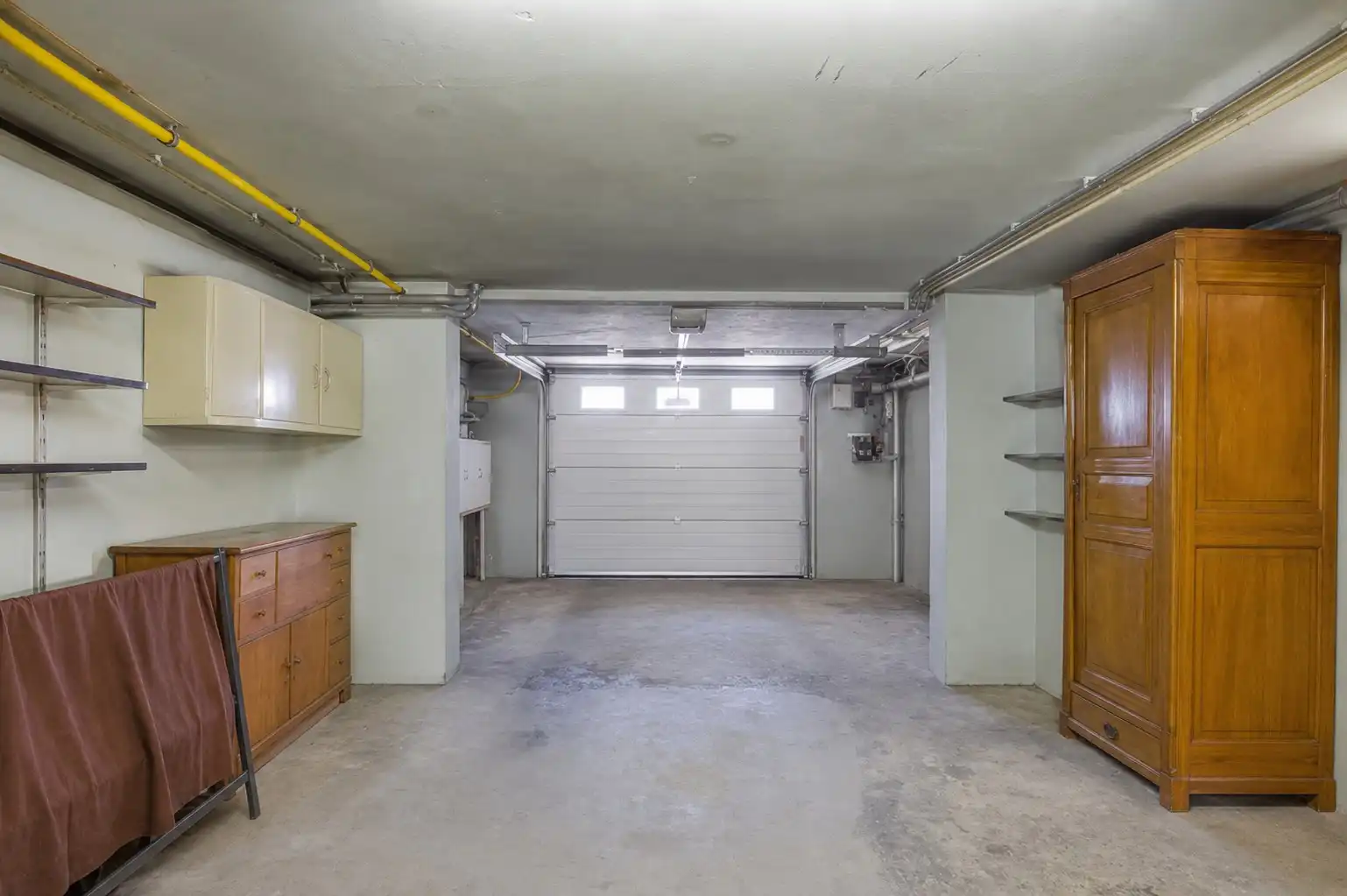 Verzorgde gezinswoning met garage in hartje Sint-Michiels foto 19