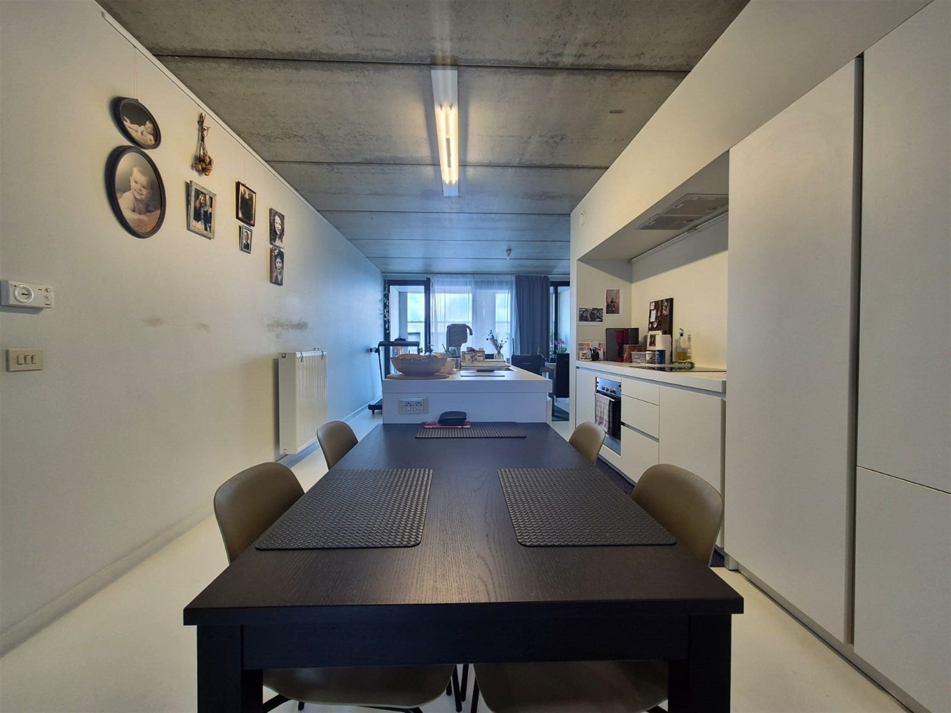 Modern exclusief appartement met terras en autostaanplaats. foto 5