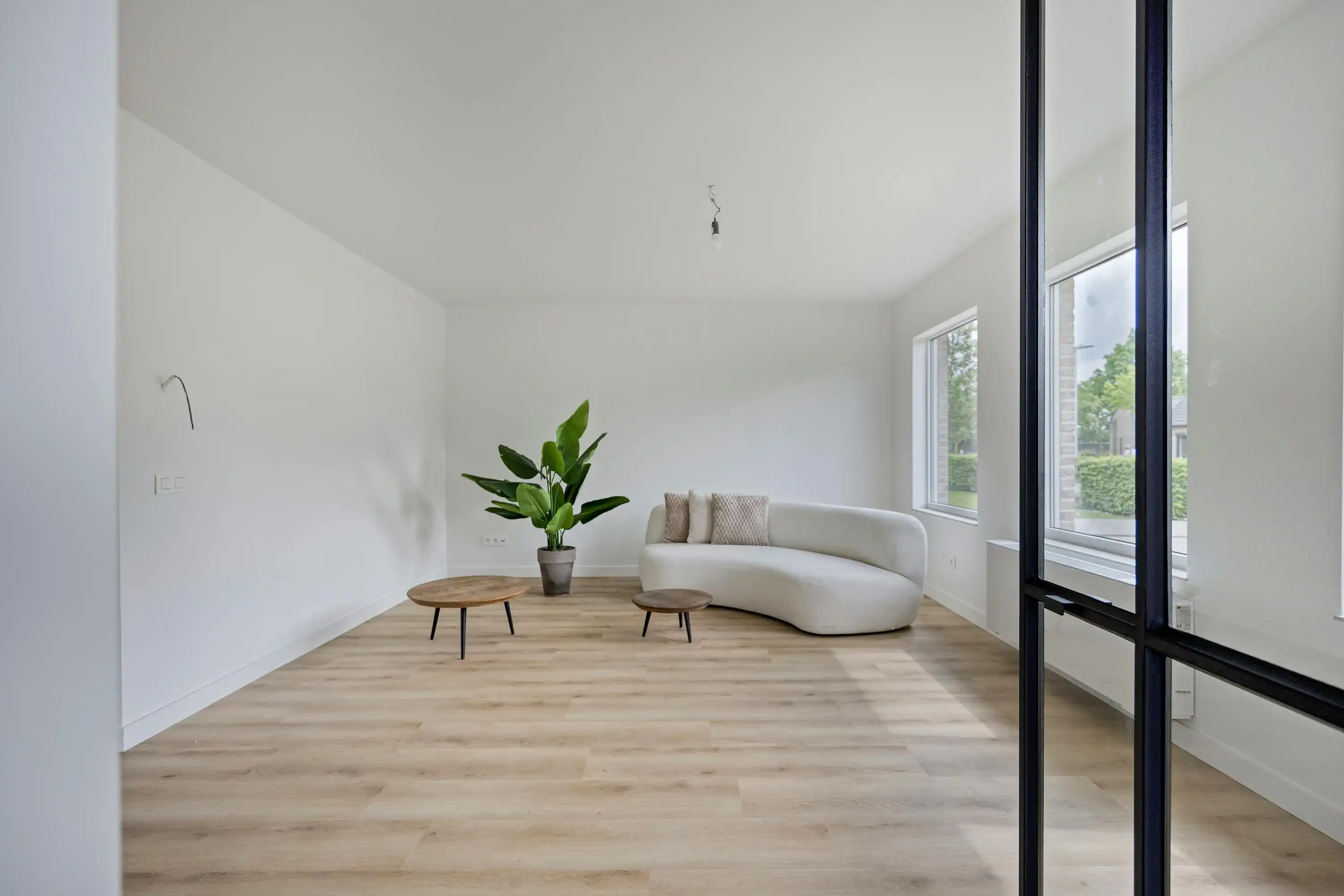 Recent gerenoveerd huis met 3 kamers te koop in Deerlijk foto 4