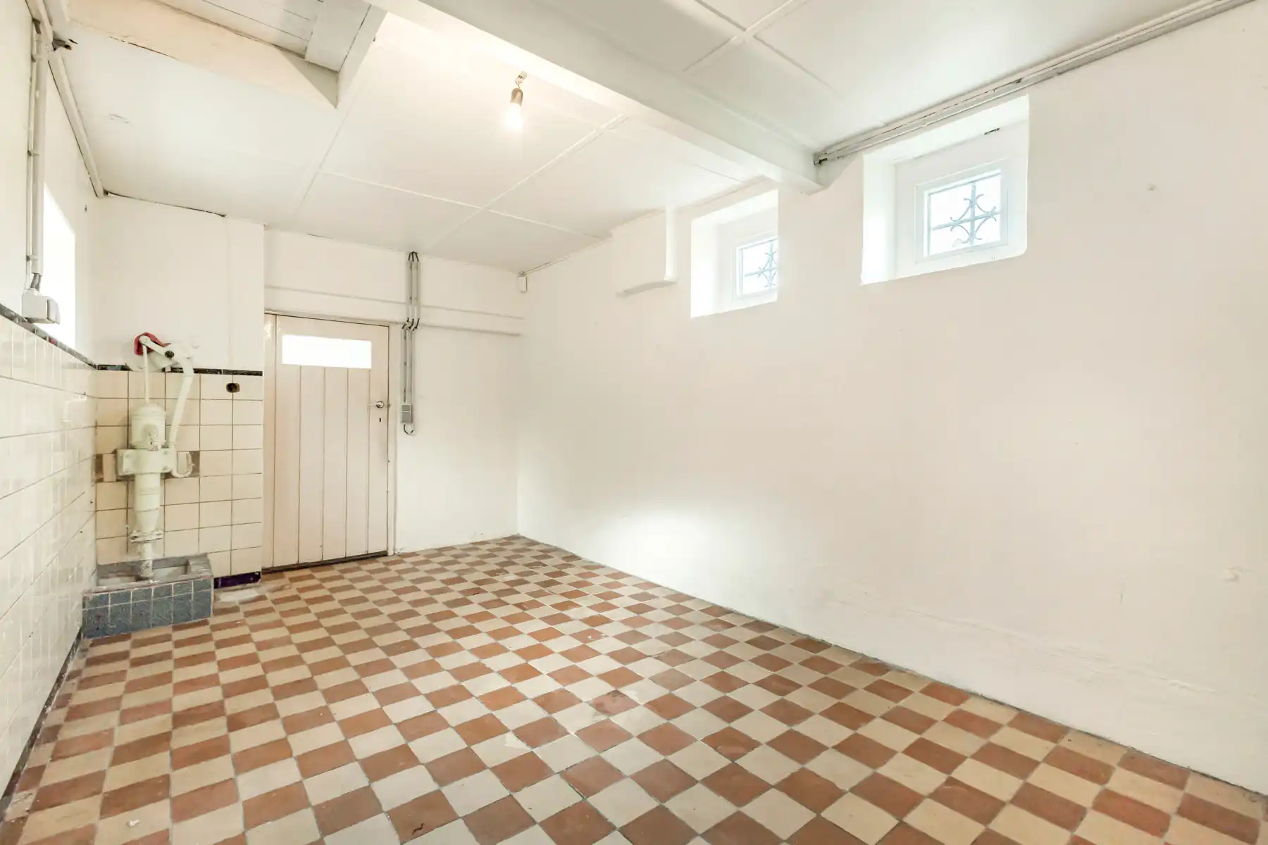Karaktervolle herenwoning MET RUIM ATELIER en prachtige tuin foto 18