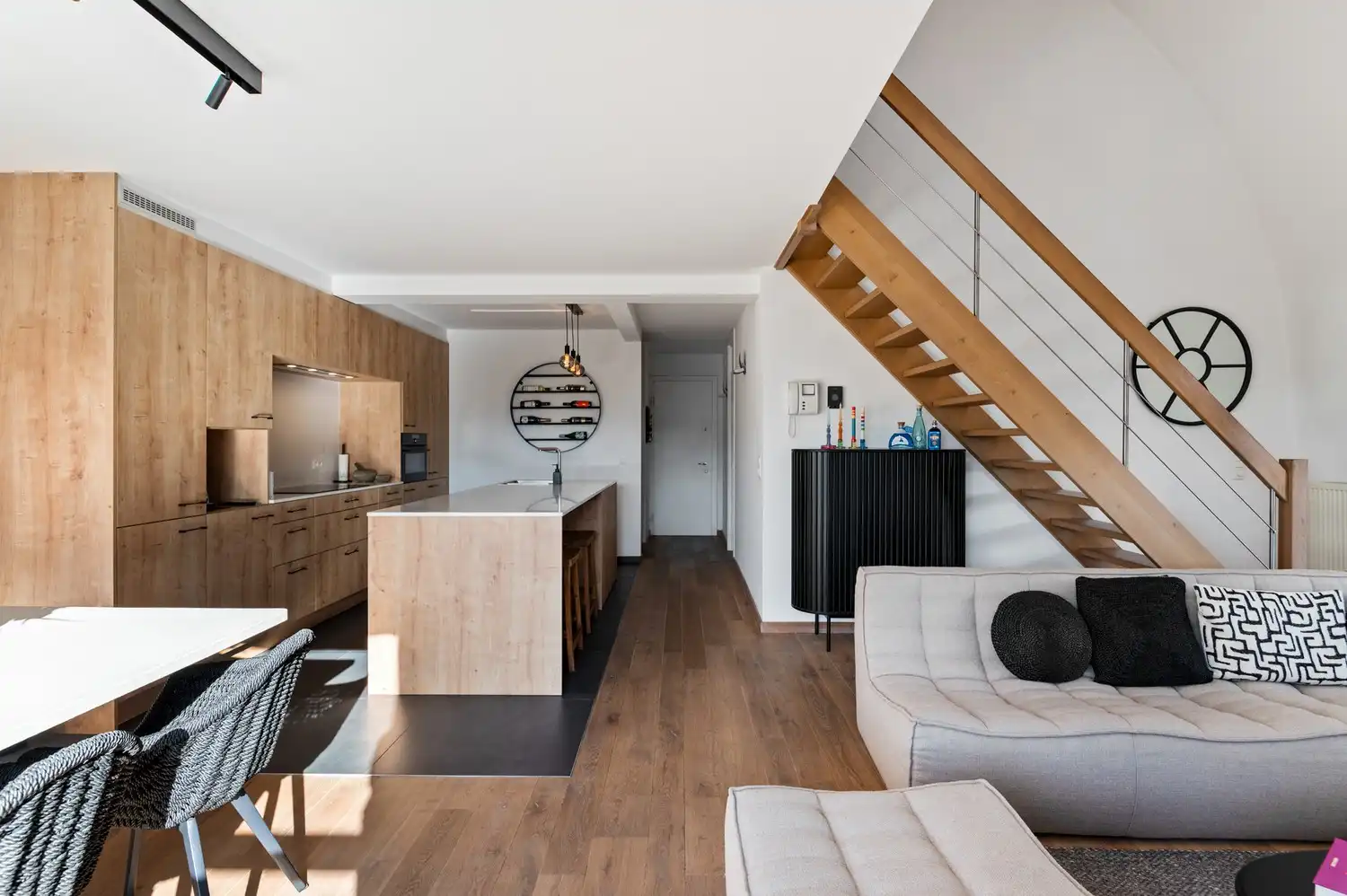 Uniek duplex appartement met 3 slaapkamers op gunstige locatie in Kontich foto 11