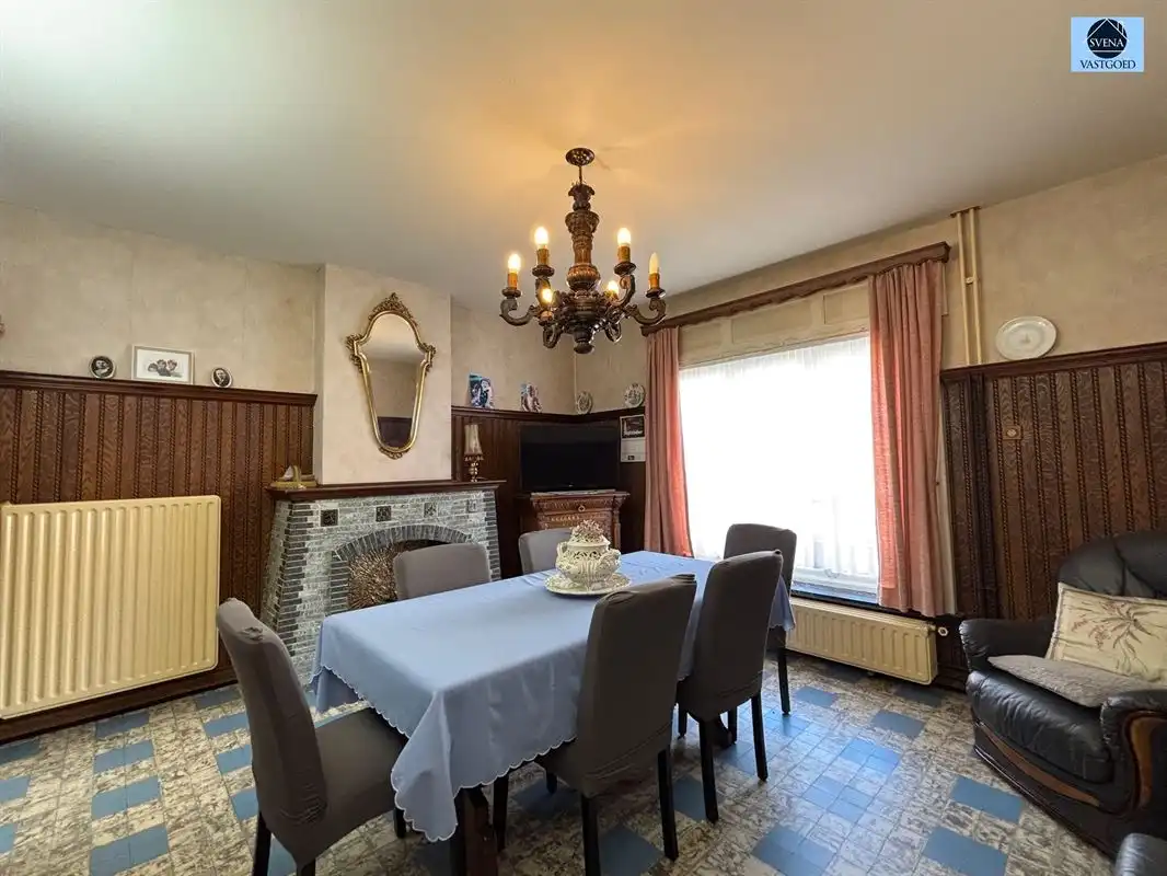 SOLIDE KARAKTERVOLLE WONING MET 3 SLAAPKAMERS EN GARAGE foto 6