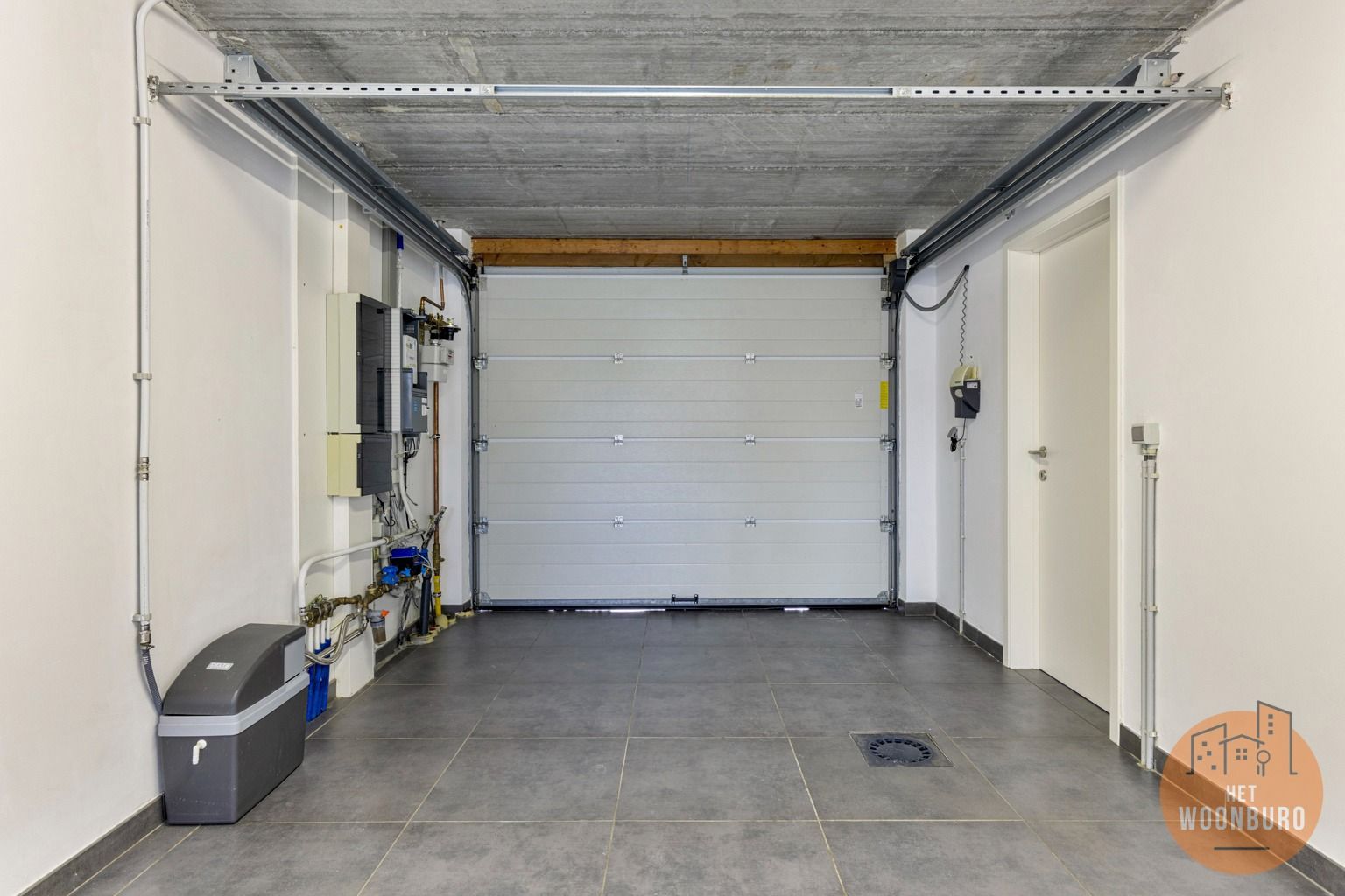 Bel-étage woning met 3 slpks, dubbele garage en tuin foto 13