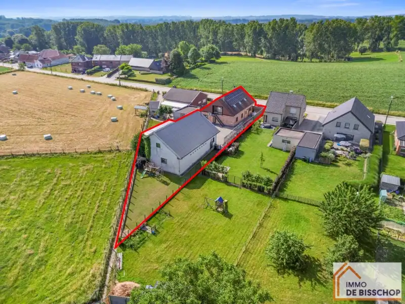 Prachtige dubbele woonst / koppelwoning met achterliggend magazijn en tuin foto 25