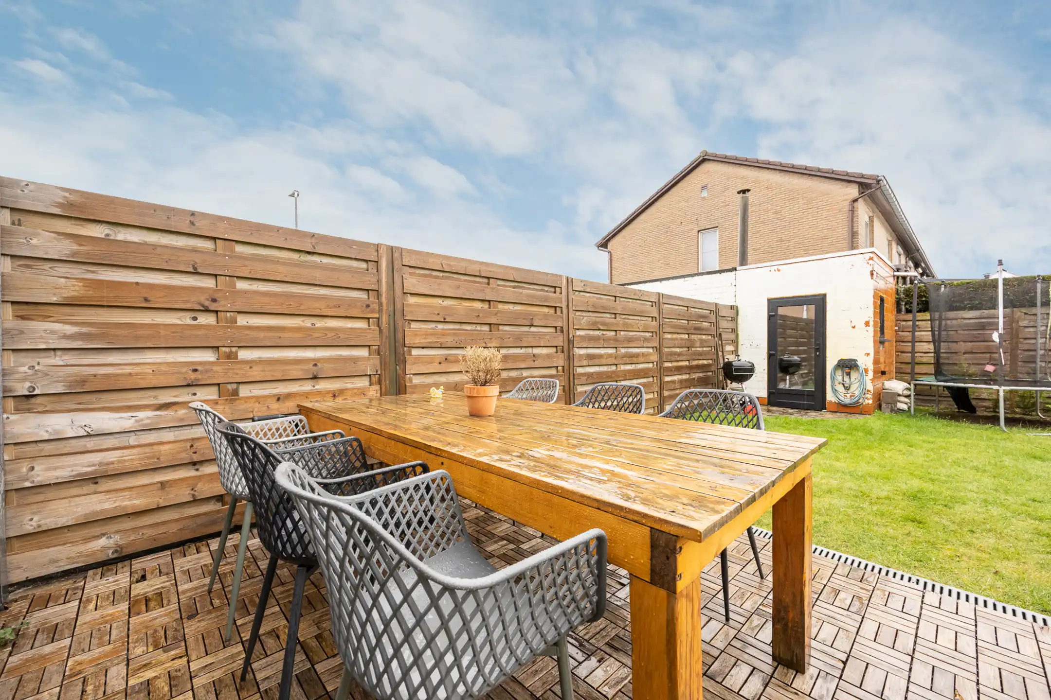 Gunstig gelegen woning met drie slaapkamers en garage foto 41