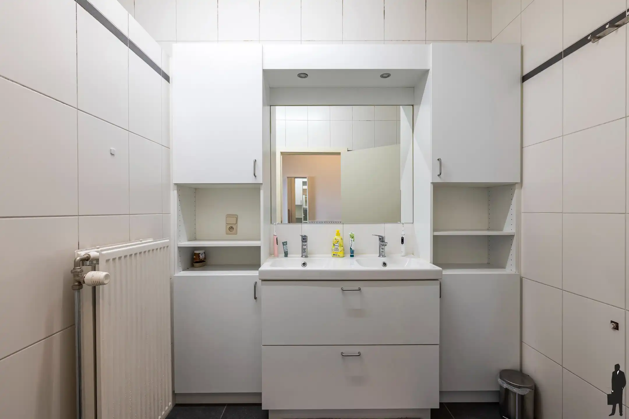 Modern en ruim gelijkvloers 2 slpk. appartement te Vlimmeren foto 12