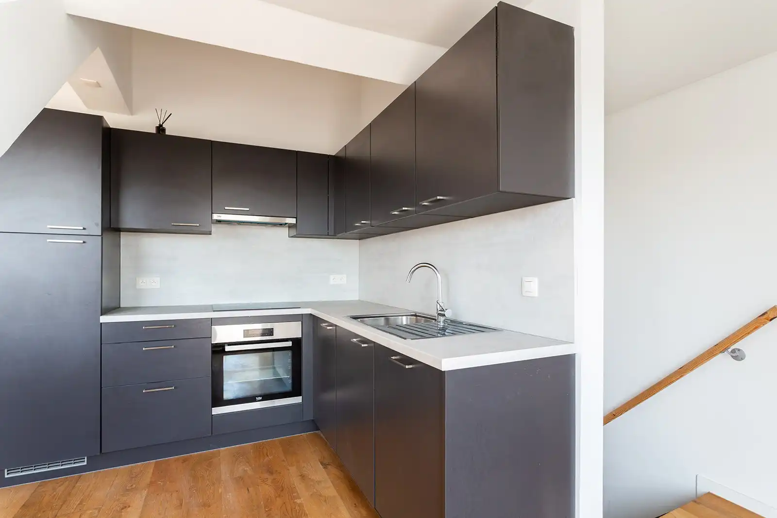Modern wonen onder de Antwerpse skyline foto 2