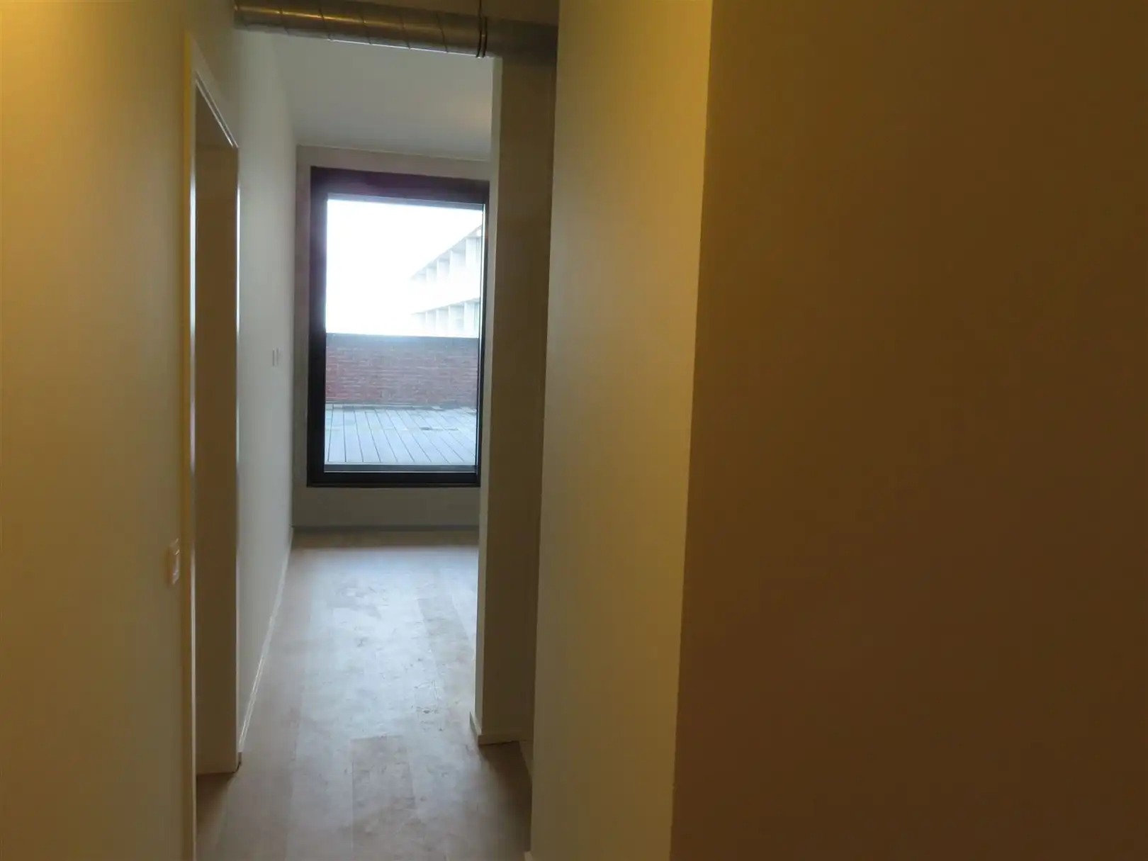 Loft appartement (187m²) met terras (120m²) & parking! foto 14
