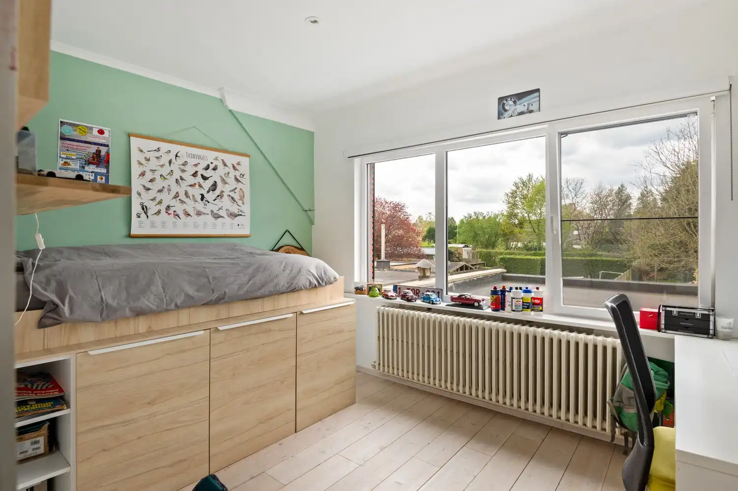 Instapklare woning met magazijn, 4 slaapkamers en 2 badkamers te Ranst! foto 23