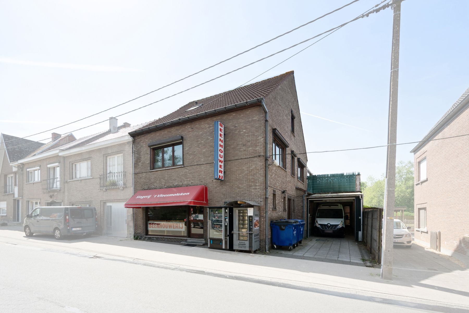 Duplex appartement met handelsgelijkvloers  foto {{pictureIndex}}