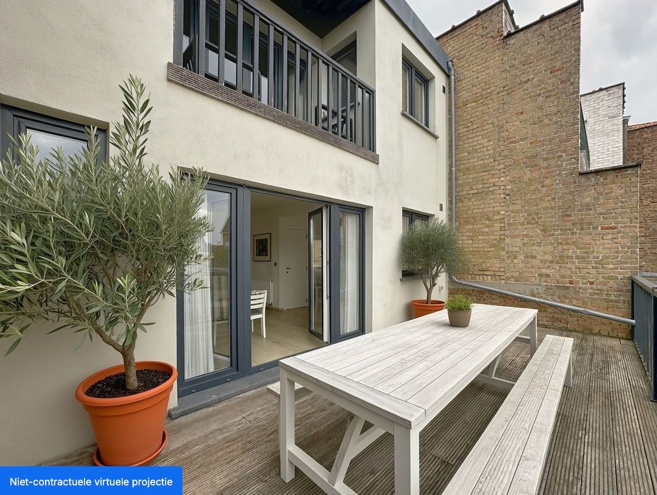 Lichtrijk één slaapkamer appartement met uitzonderlijk ruim west gericht terras. foto 12