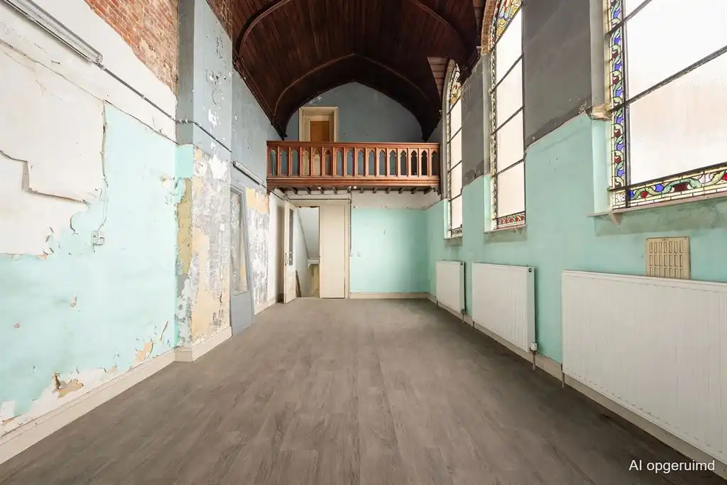Unieke neogotische pastoriewoningl van ca. 412 m² met kapel foto 15