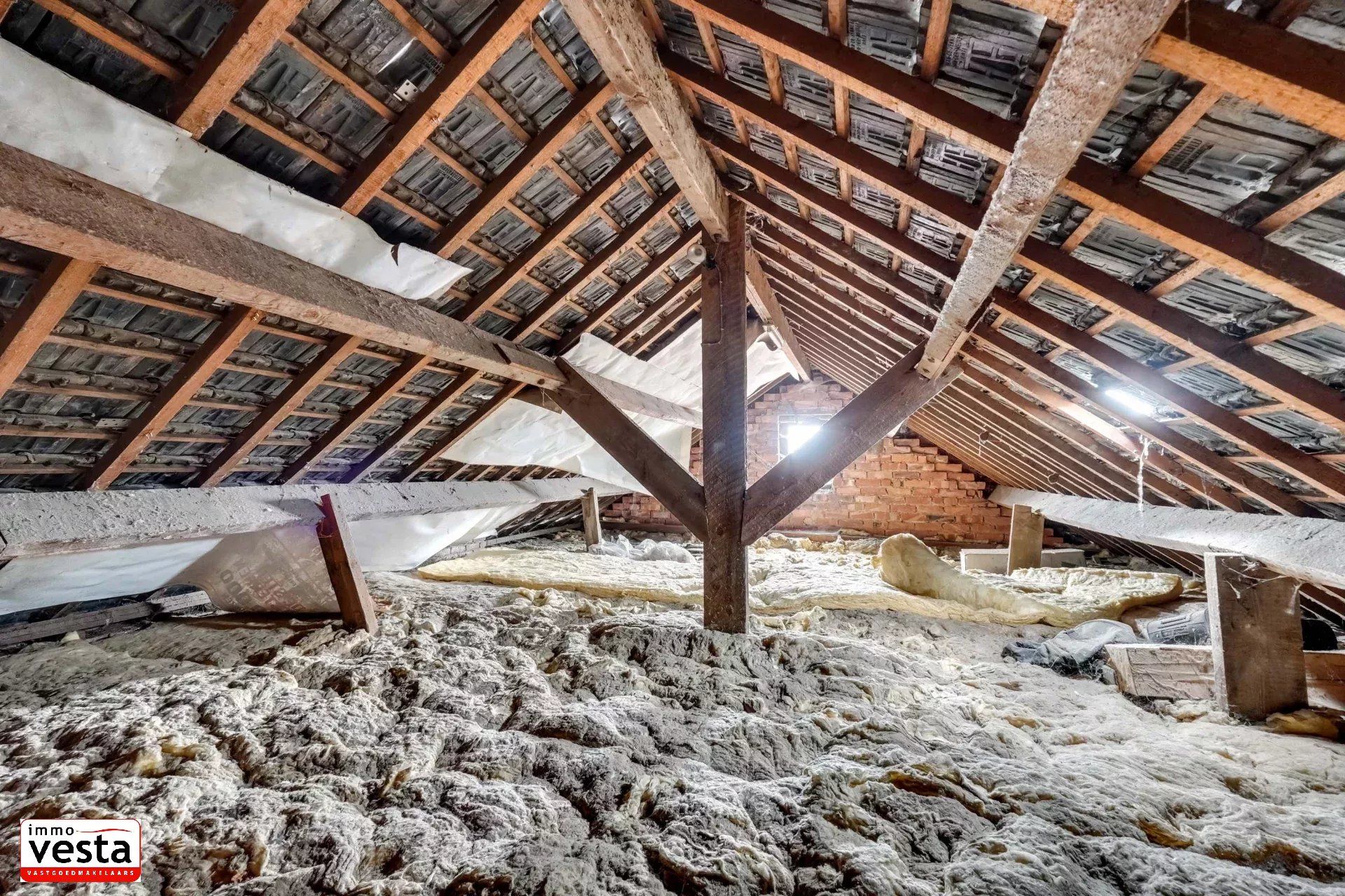 Gezellige Woning in Sint-Truiden Te Koop foto 31