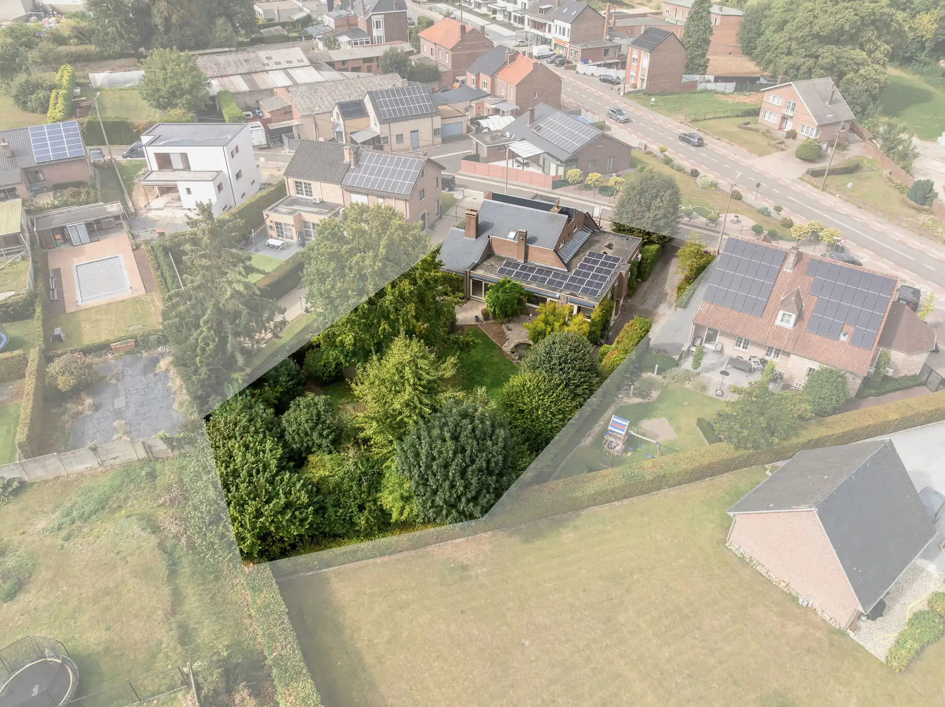 Vrijstaande woning met praktijkruimte te Zichen foto 4