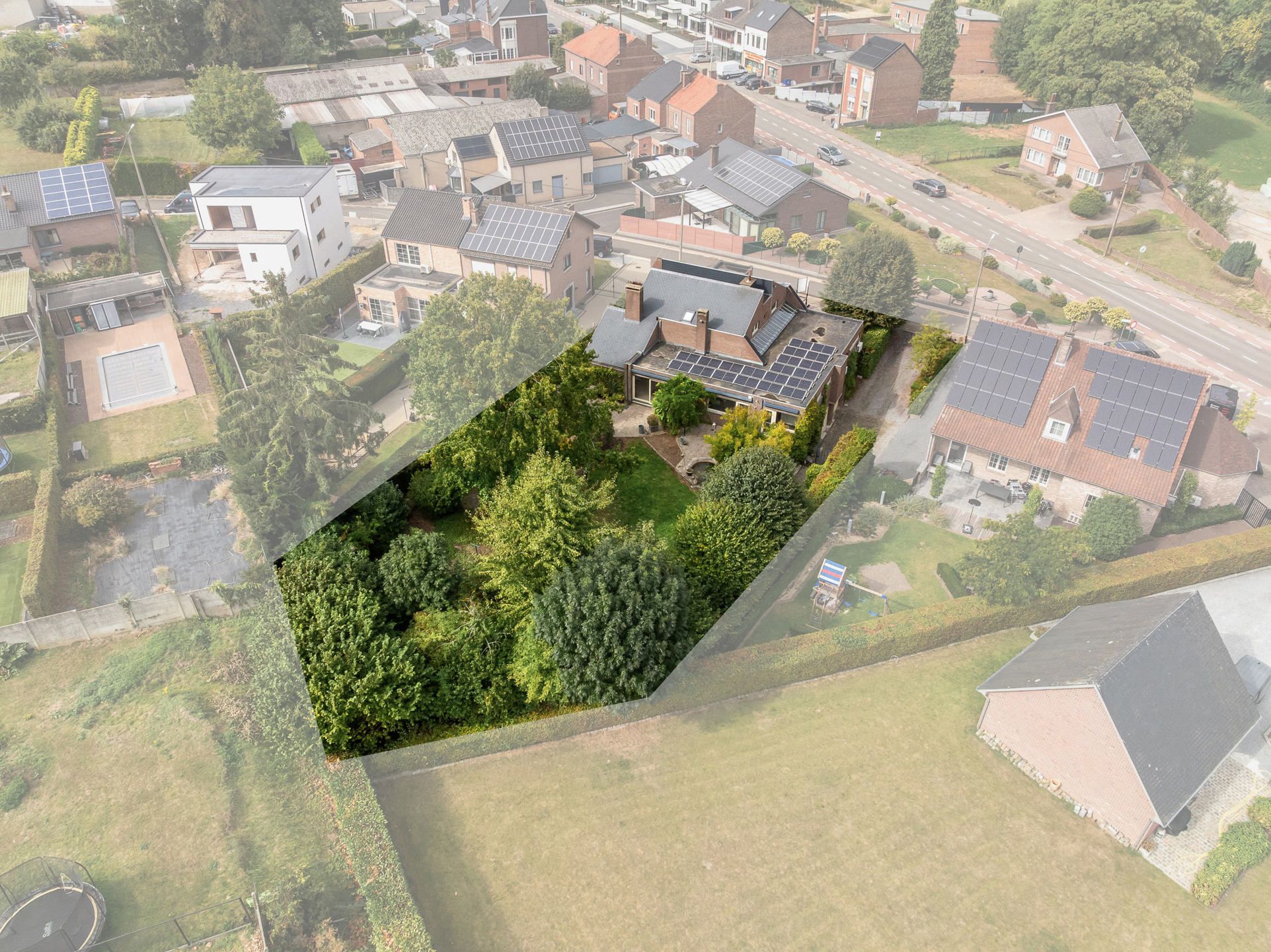 Vrijstaande woning met praktijkruimte te Zichen foto 4