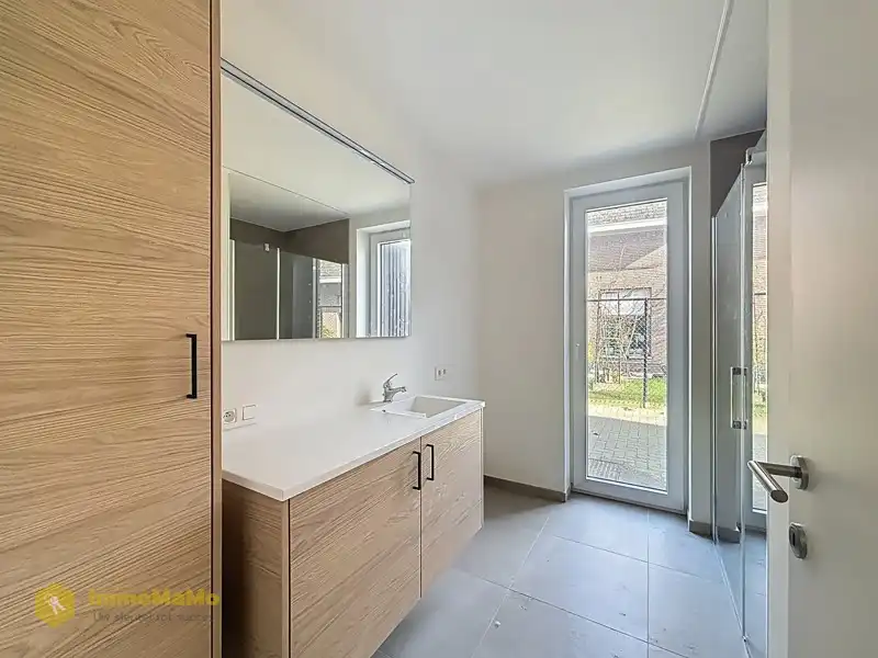 NIEUWBOUW APPARTEMENT MET 2 SLAAPKAMERS EN TUIN TE KOOP IN WACHTEBEKE foto 11