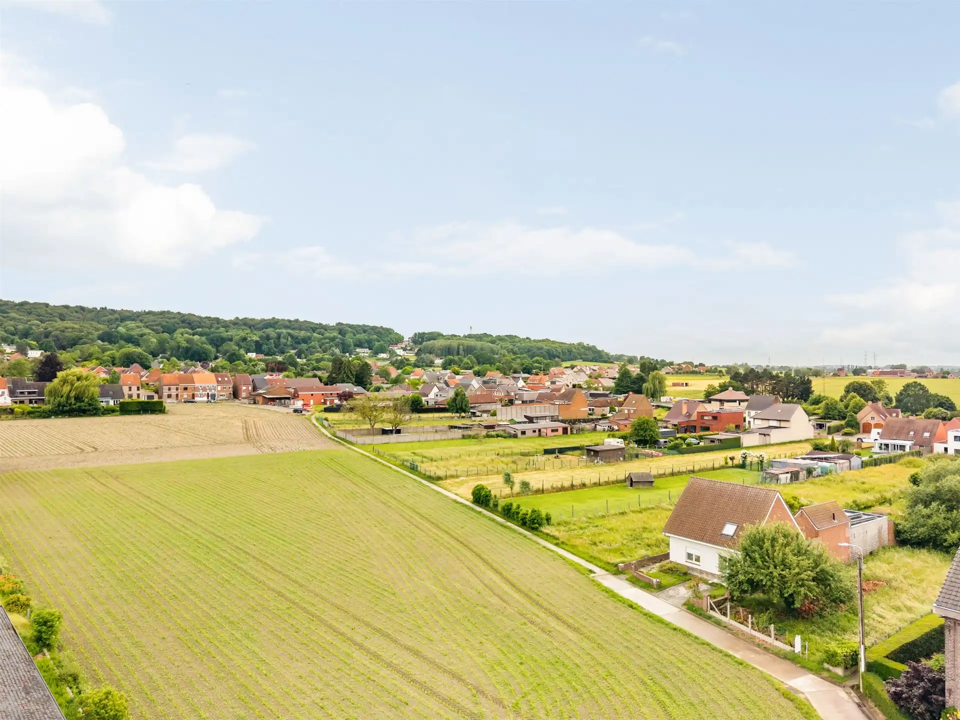 Rustig gelegen bouwgrond voor HOB nabij Kluisbos foto 2